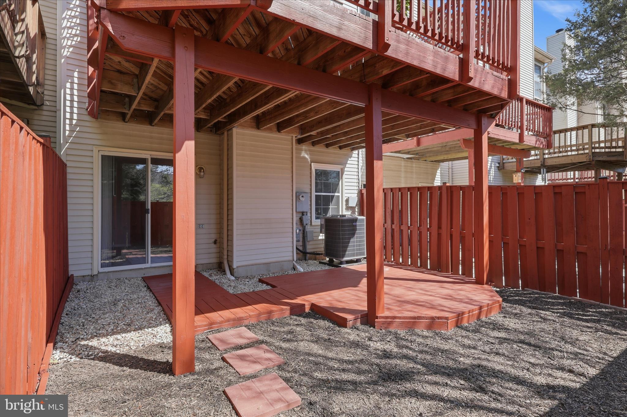 FOX CREEK - Residential