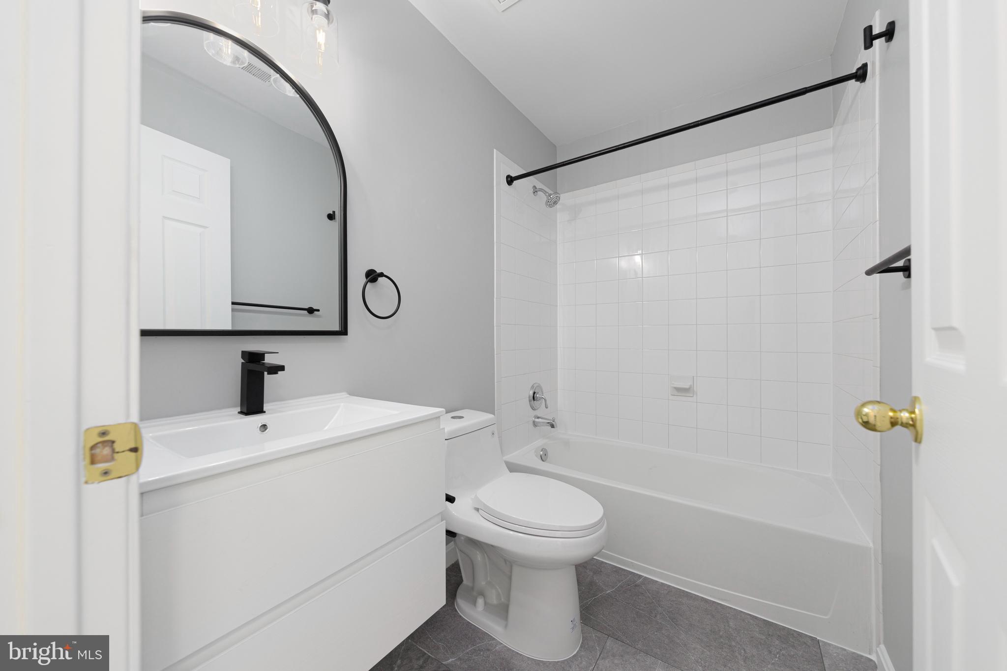 GREEN VALLEY - Residential Lease