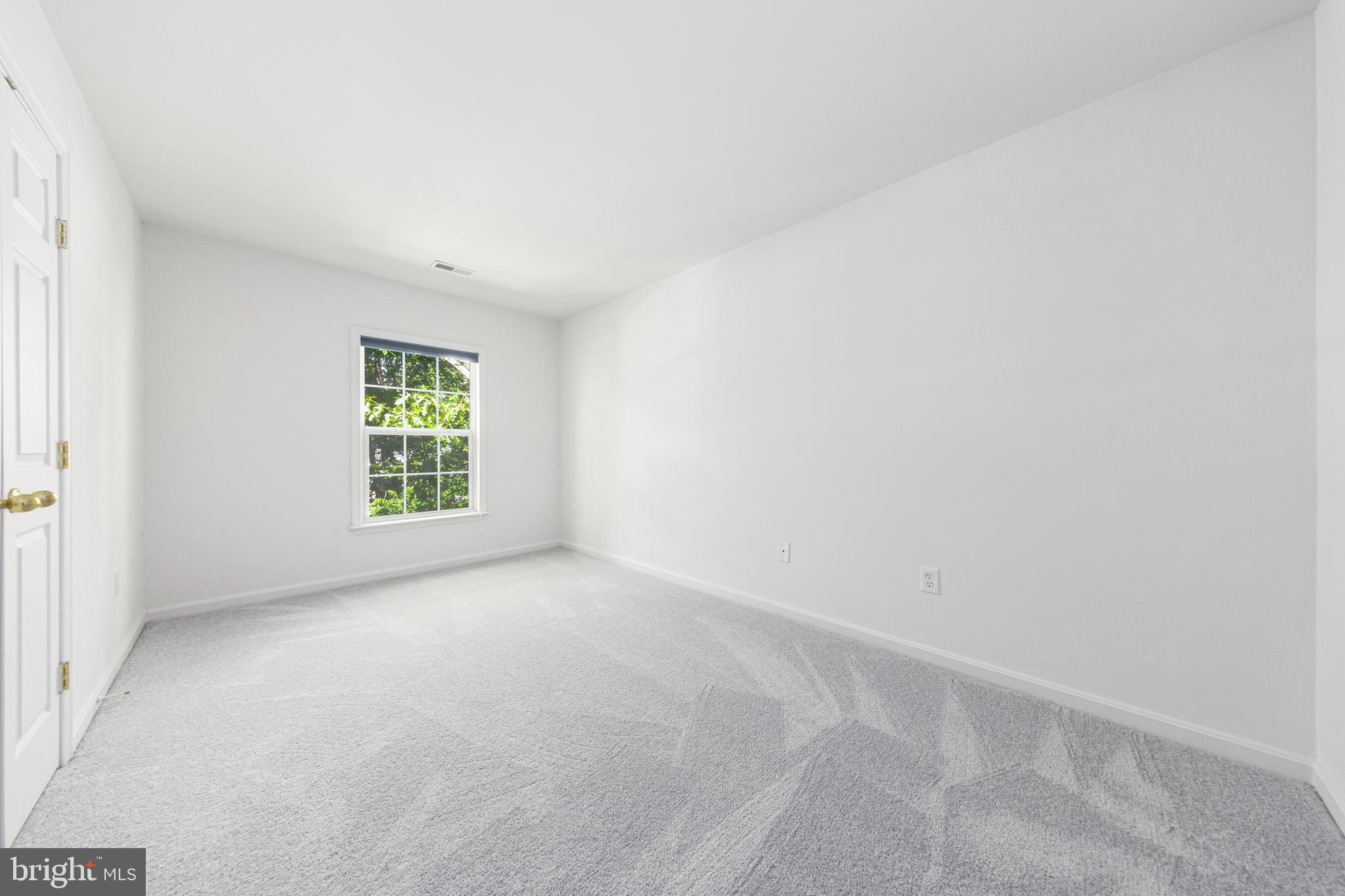 GREEN VALLEY - Residential Lease