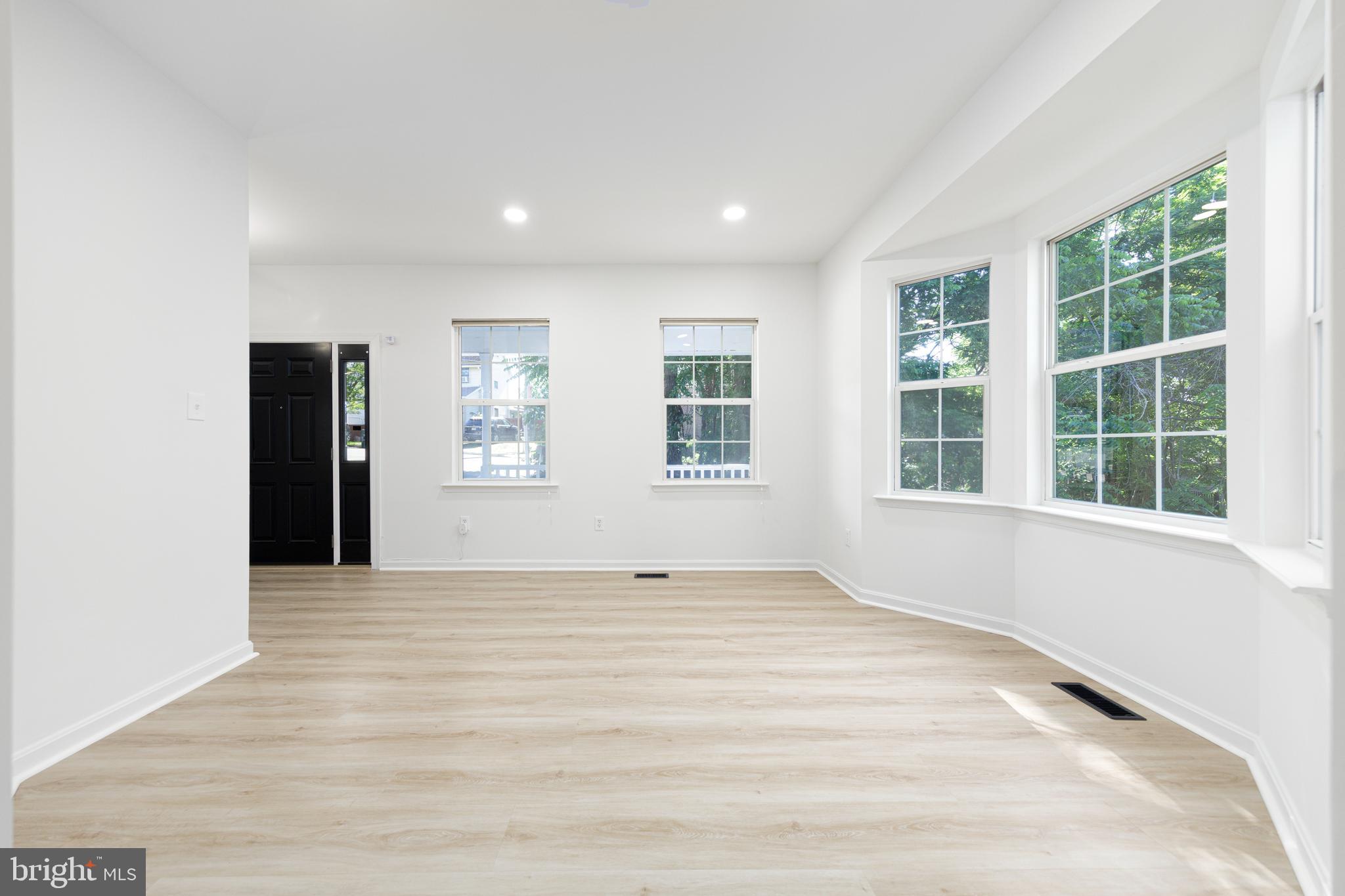 GREEN VALLEY - Residential Lease