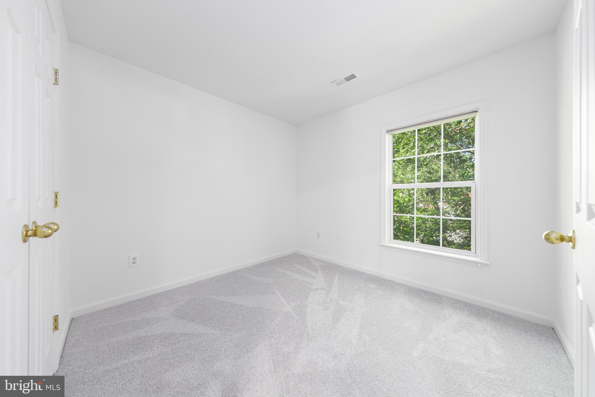 GREEN VALLEY - Residential Lease