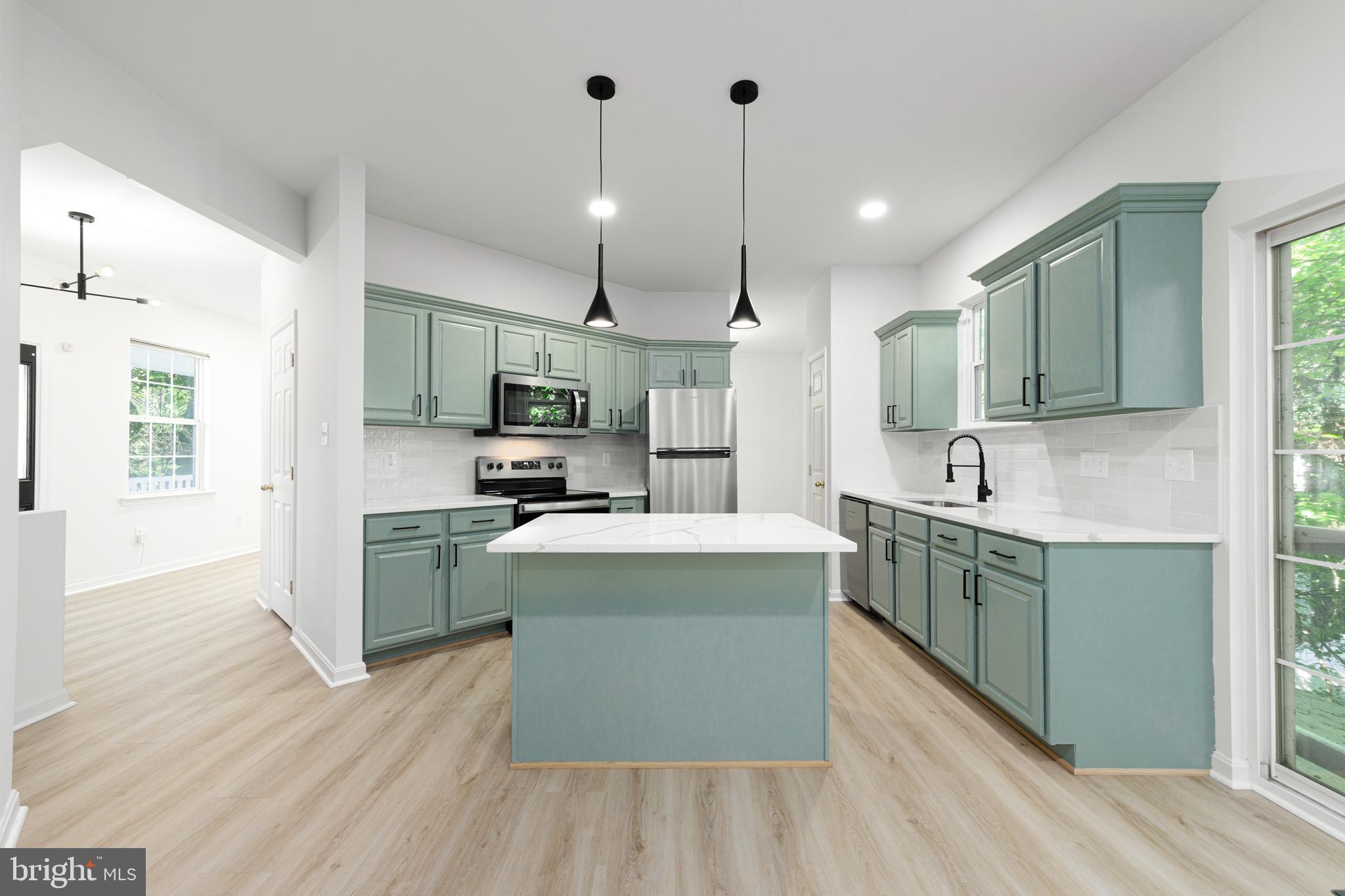 GREEN VALLEY - Residential Lease