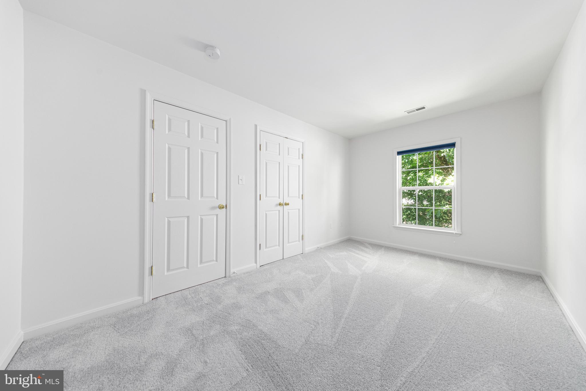 GREEN VALLEY - Residential Lease