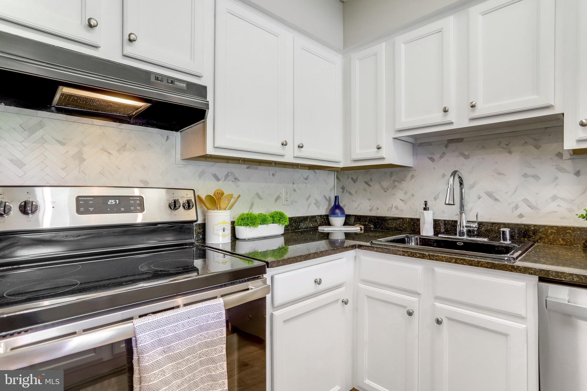 THE BRITTANY - Residential