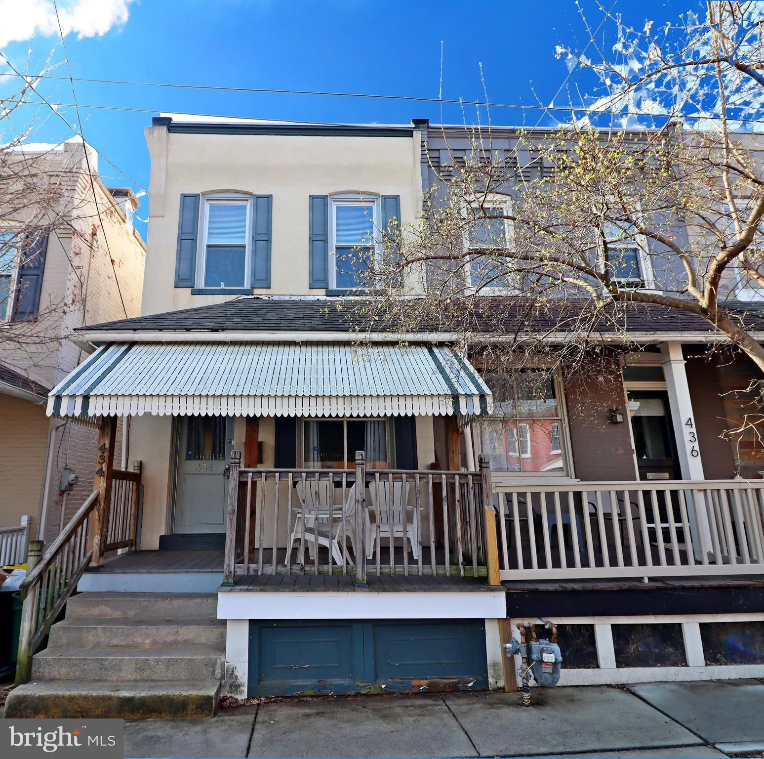 Lancaster, Pennsylvania 17603, United States, 2 Bedrooms Bedrooms, ,1 BathroomBathrooms,Residential,Pending,100724