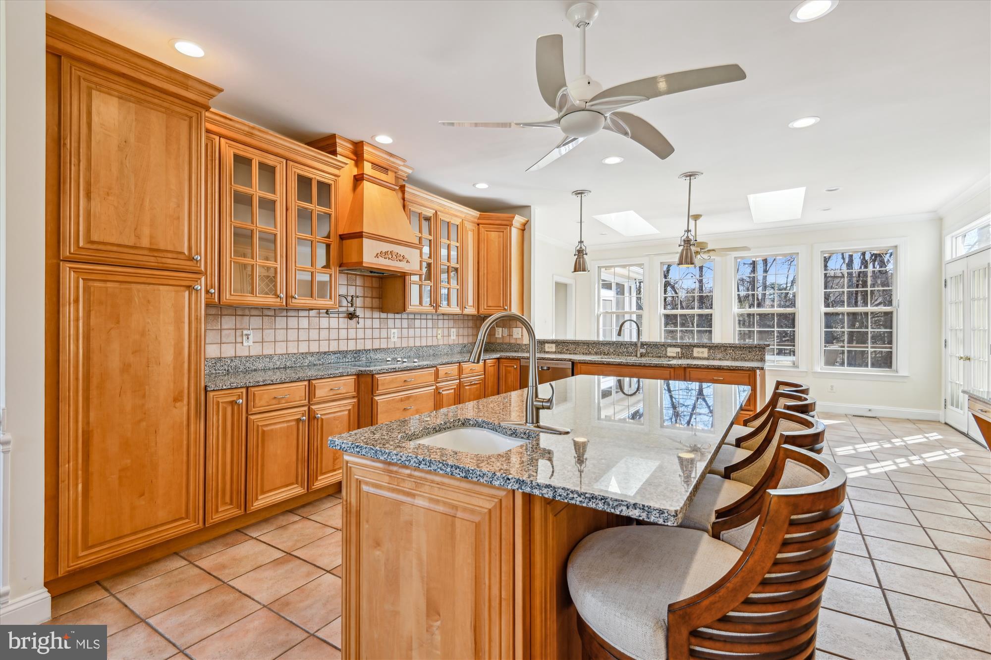 DAVIDSONVILLE - Residential