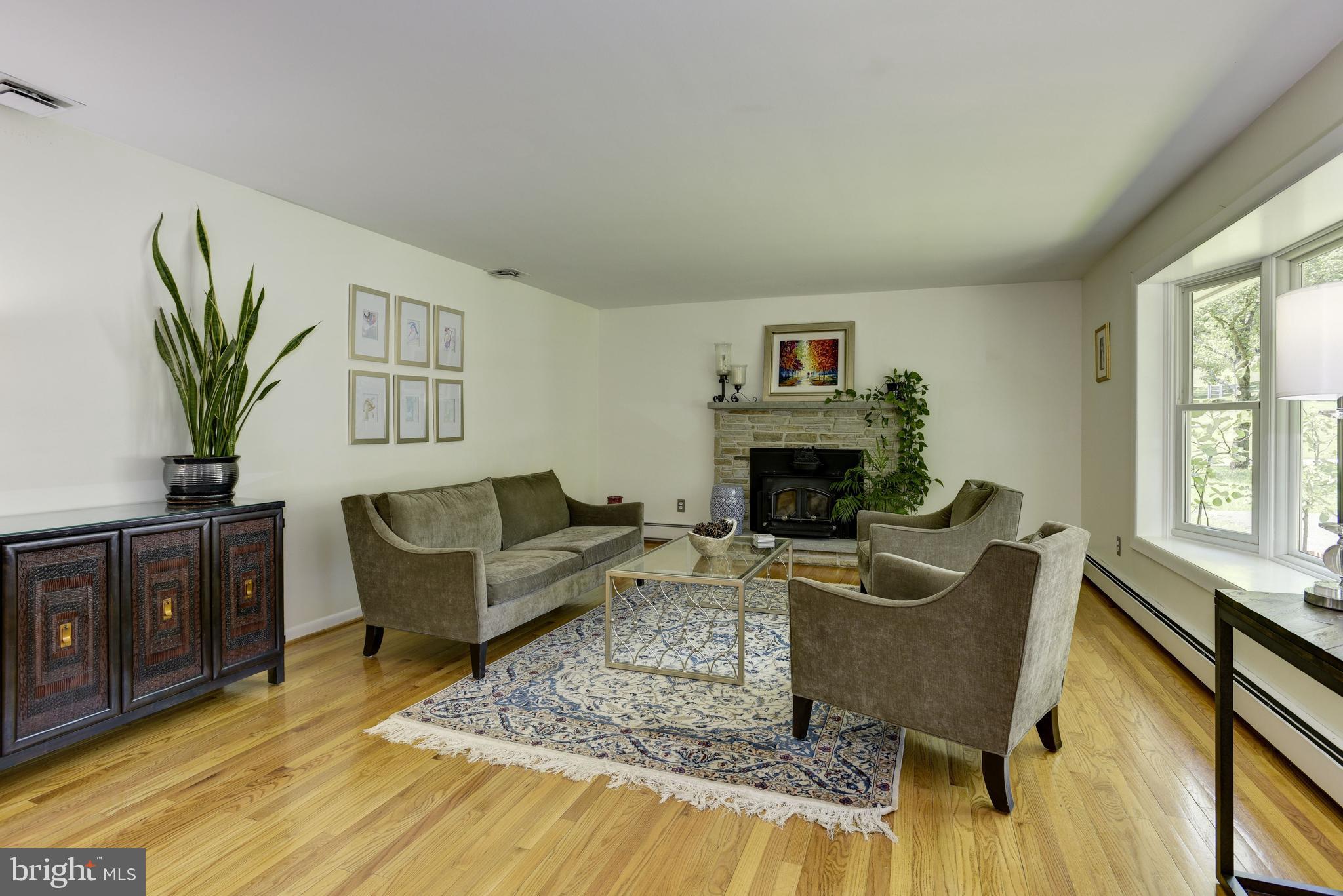 MOUNT HEBRON - Residential