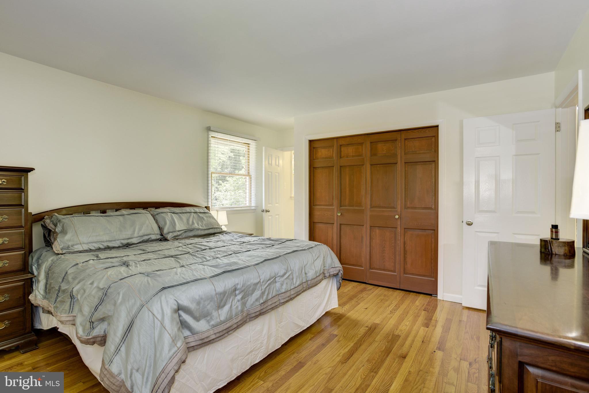 MOUNT HEBRON - Residential