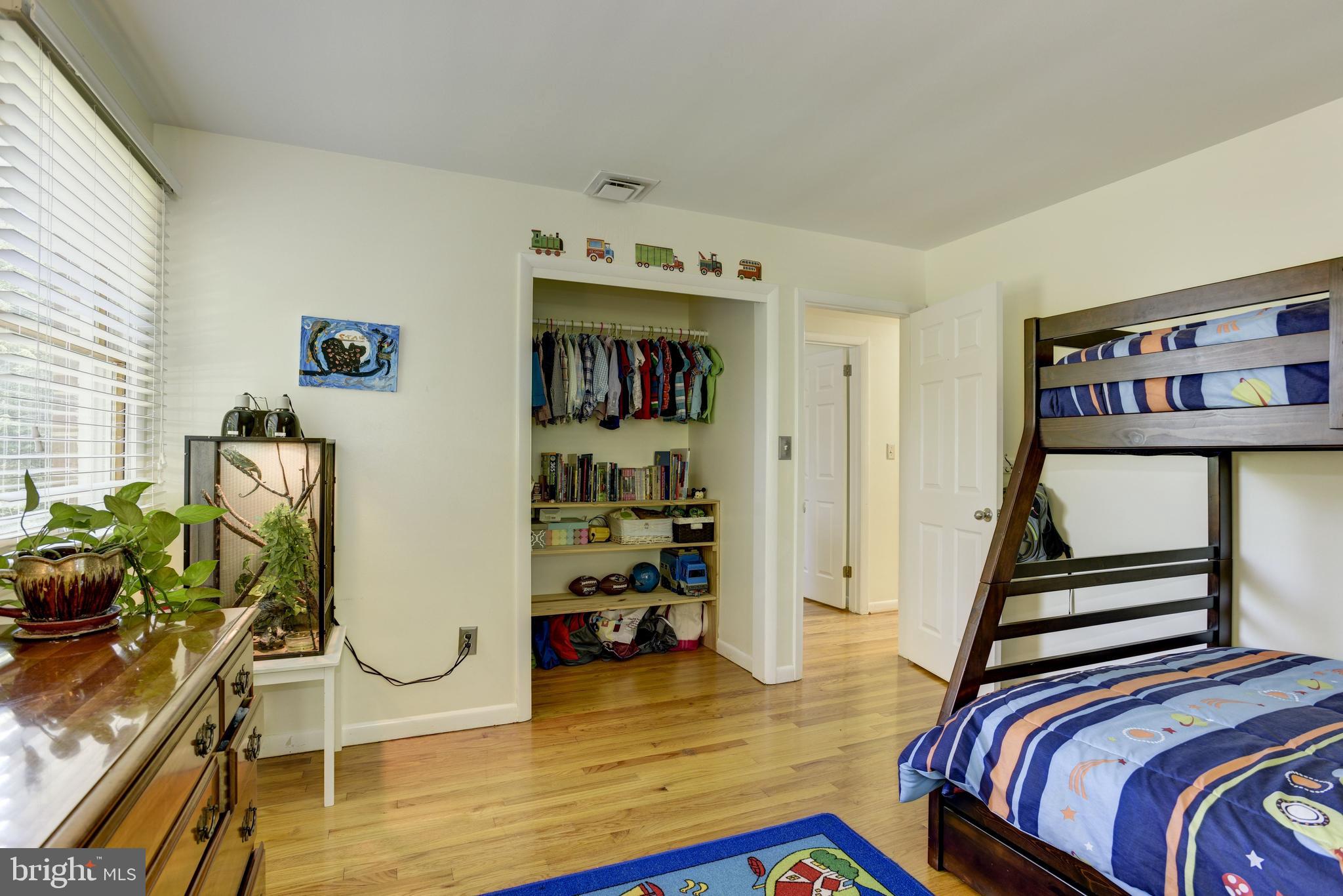 MOUNT HEBRON - Residential