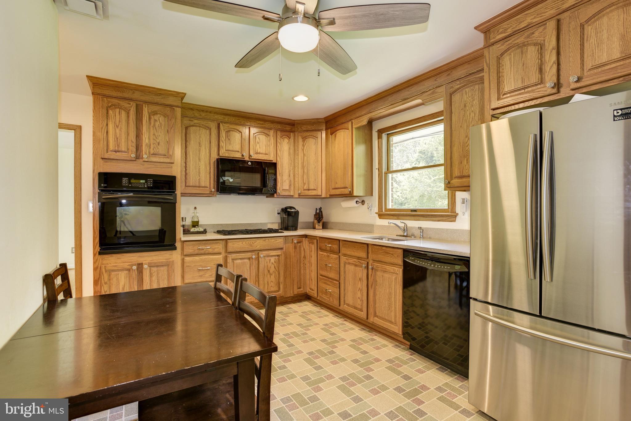 MOUNT HEBRON - Residential