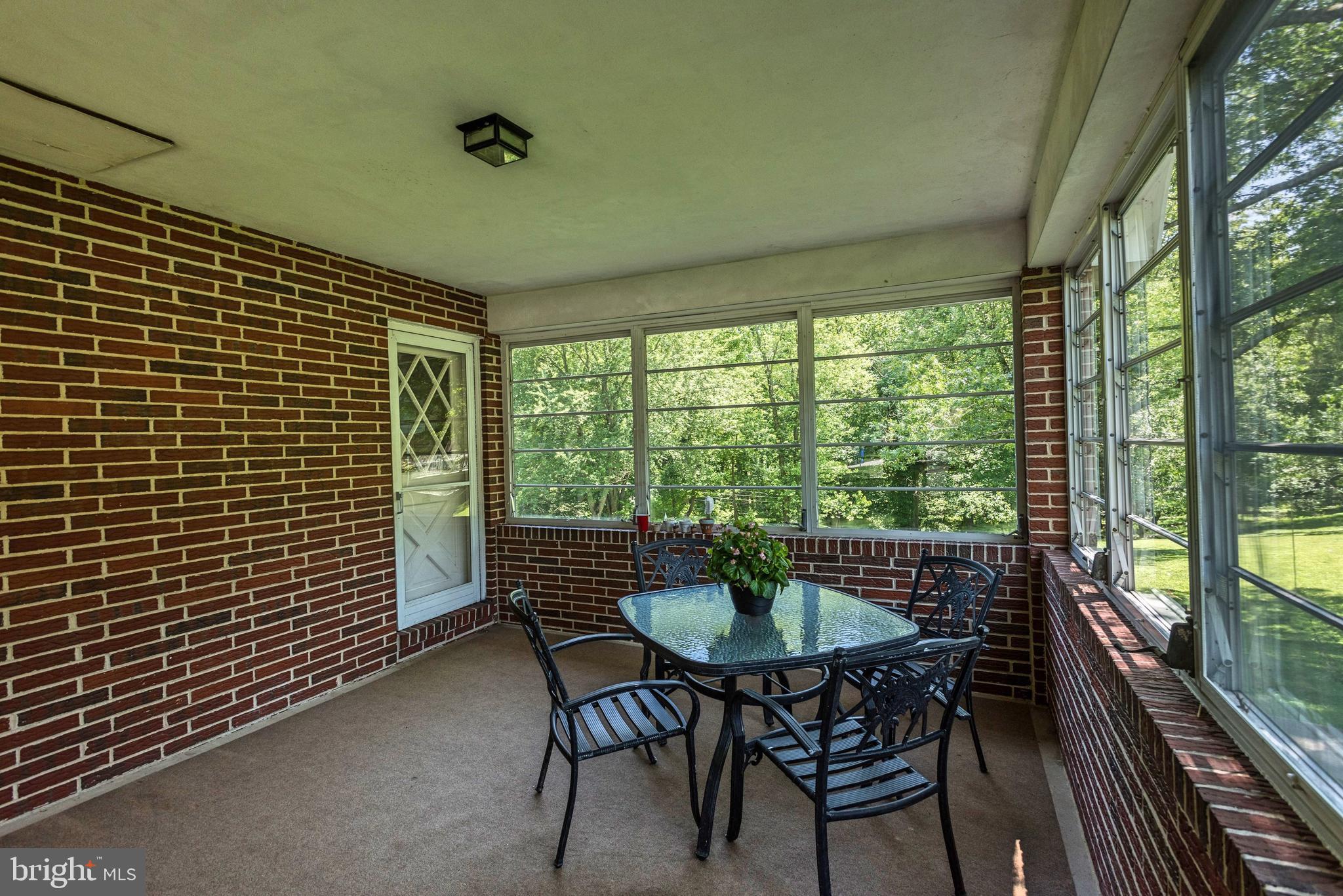 MOUNT HEBRON - Residential