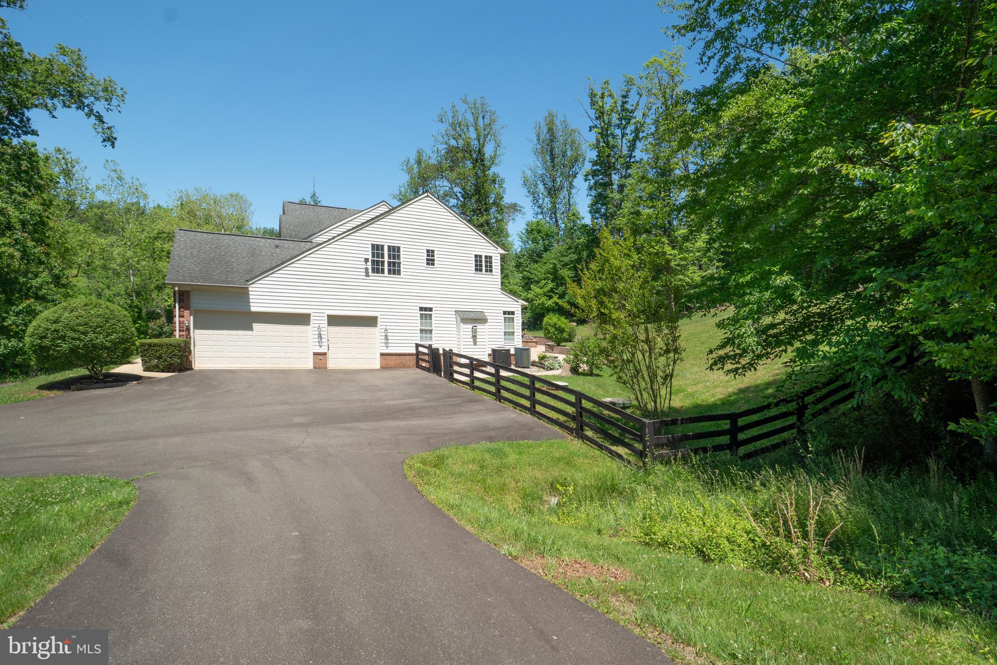 7165 DUDIE ROAD