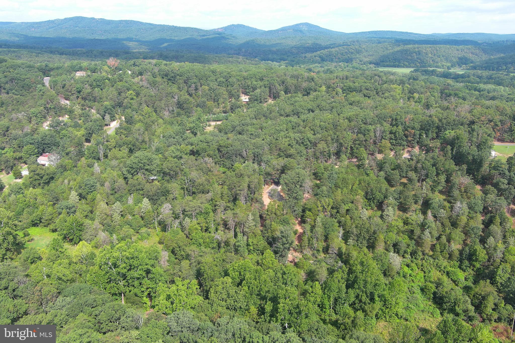 LONG ACRE ESTATES - Land