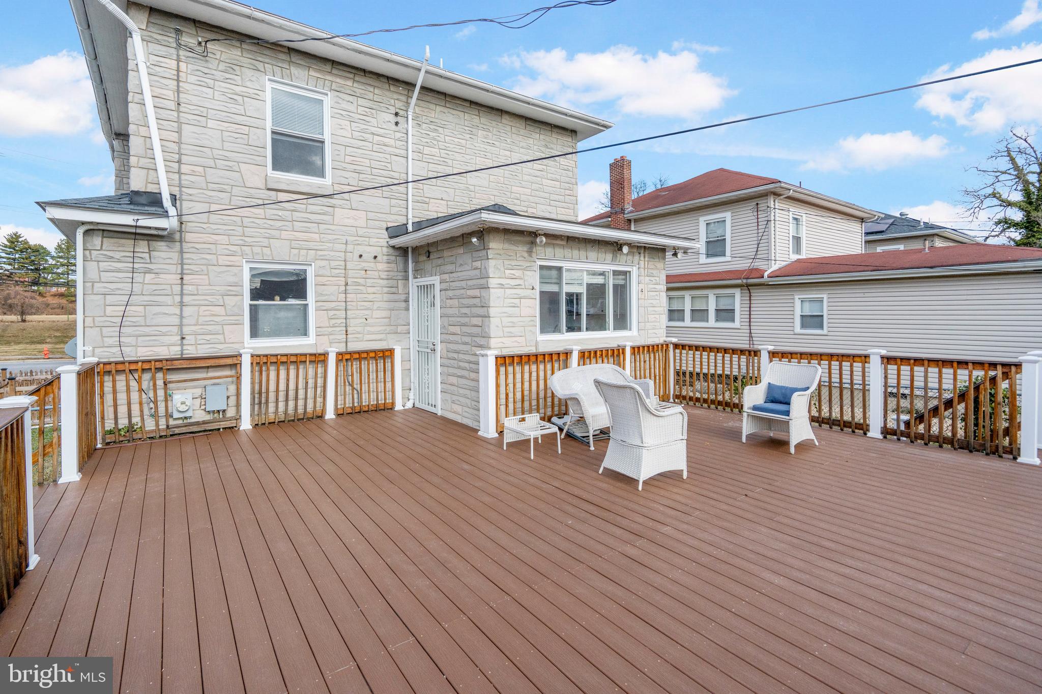 WOODBOURNE HEIGHTS - Residential