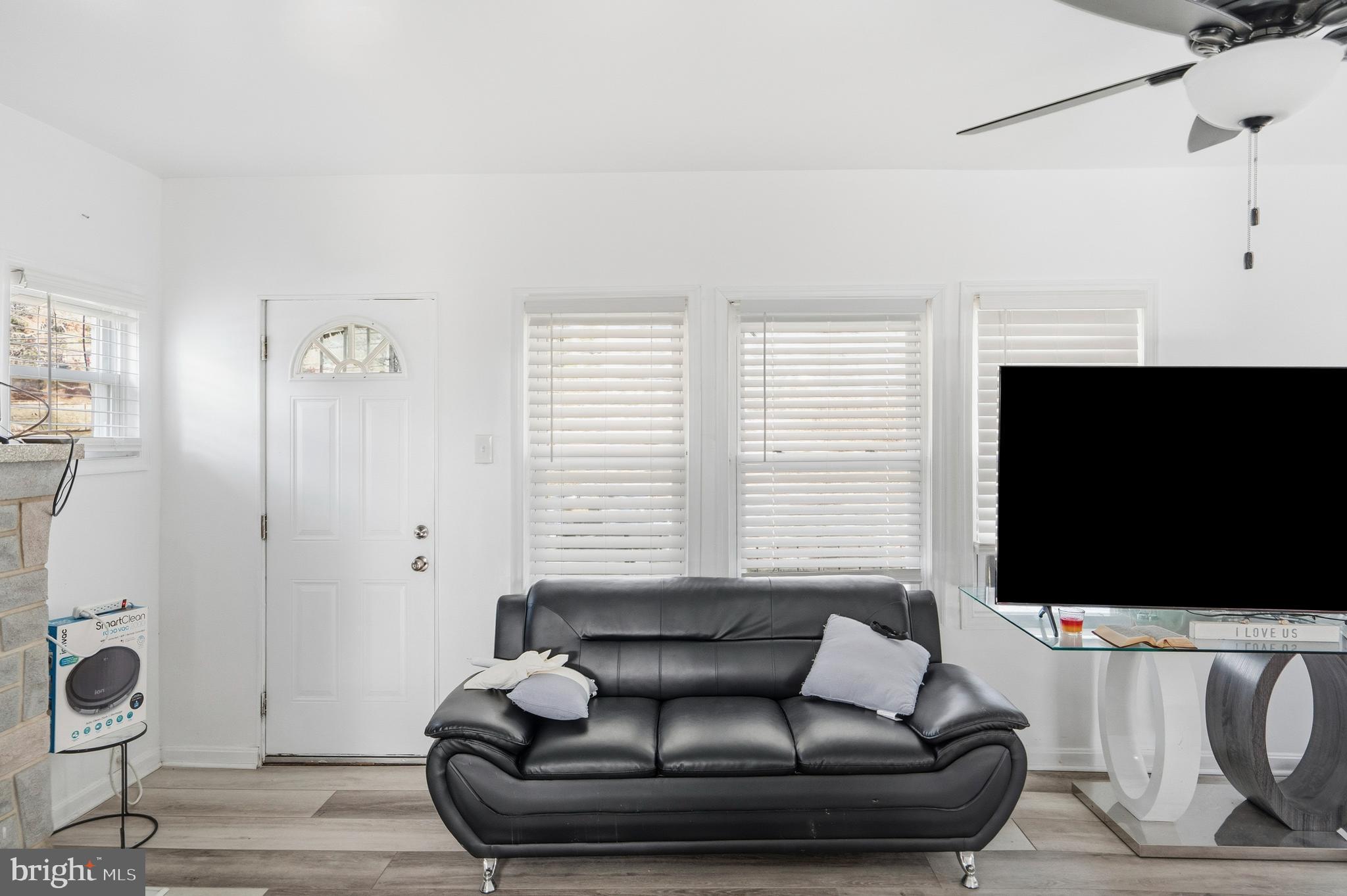 WOODBOURNE HEIGHTS - Residential