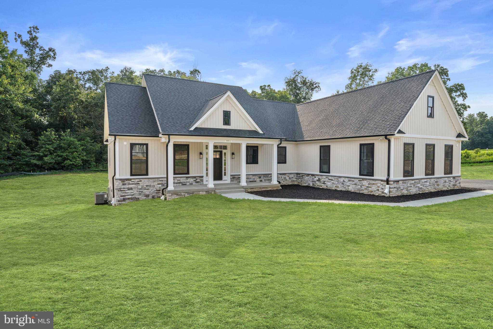 5891 HARDWICK COURT