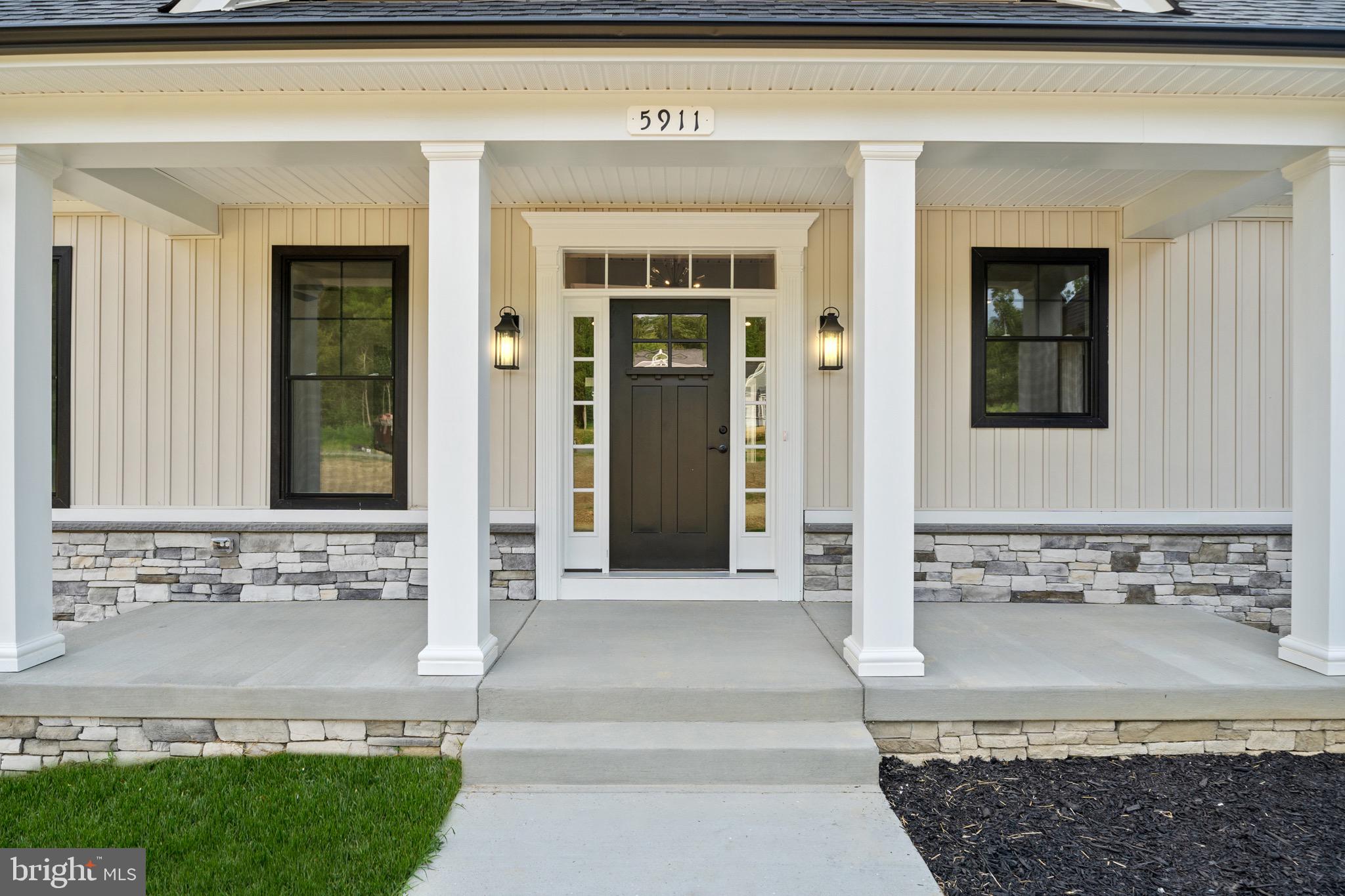 5891 HARDWICK COURT