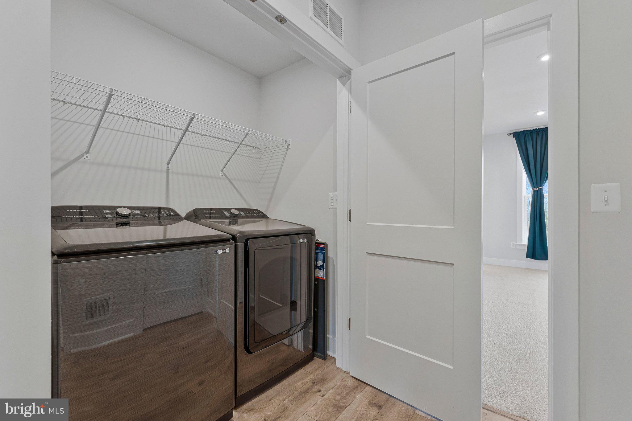 LIBERTY PARK - Residential