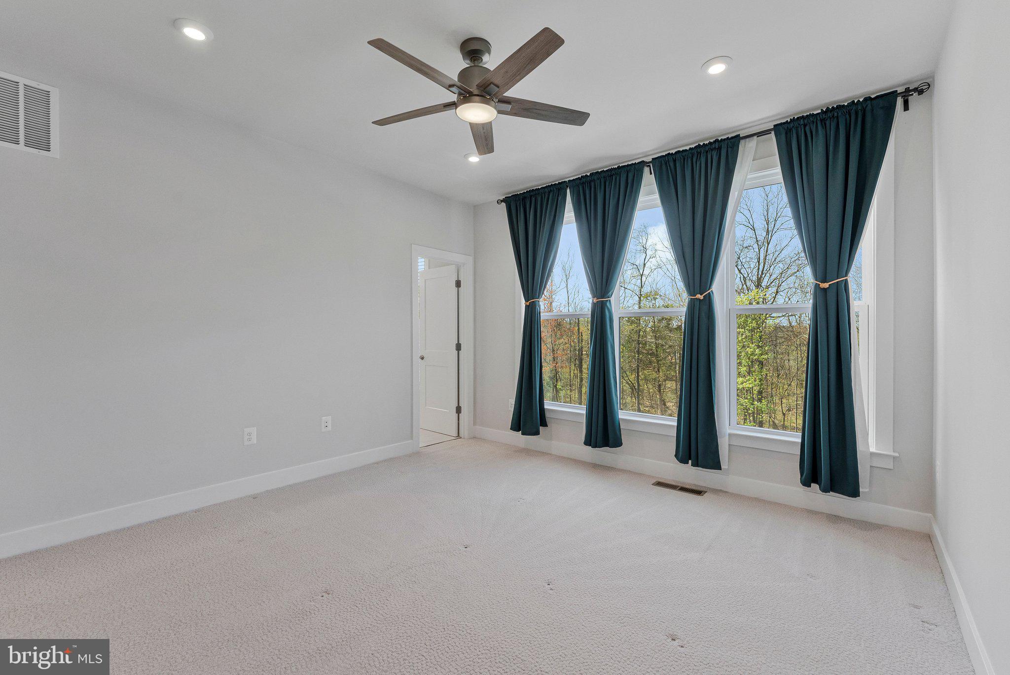 LIBERTY PARK - Residential