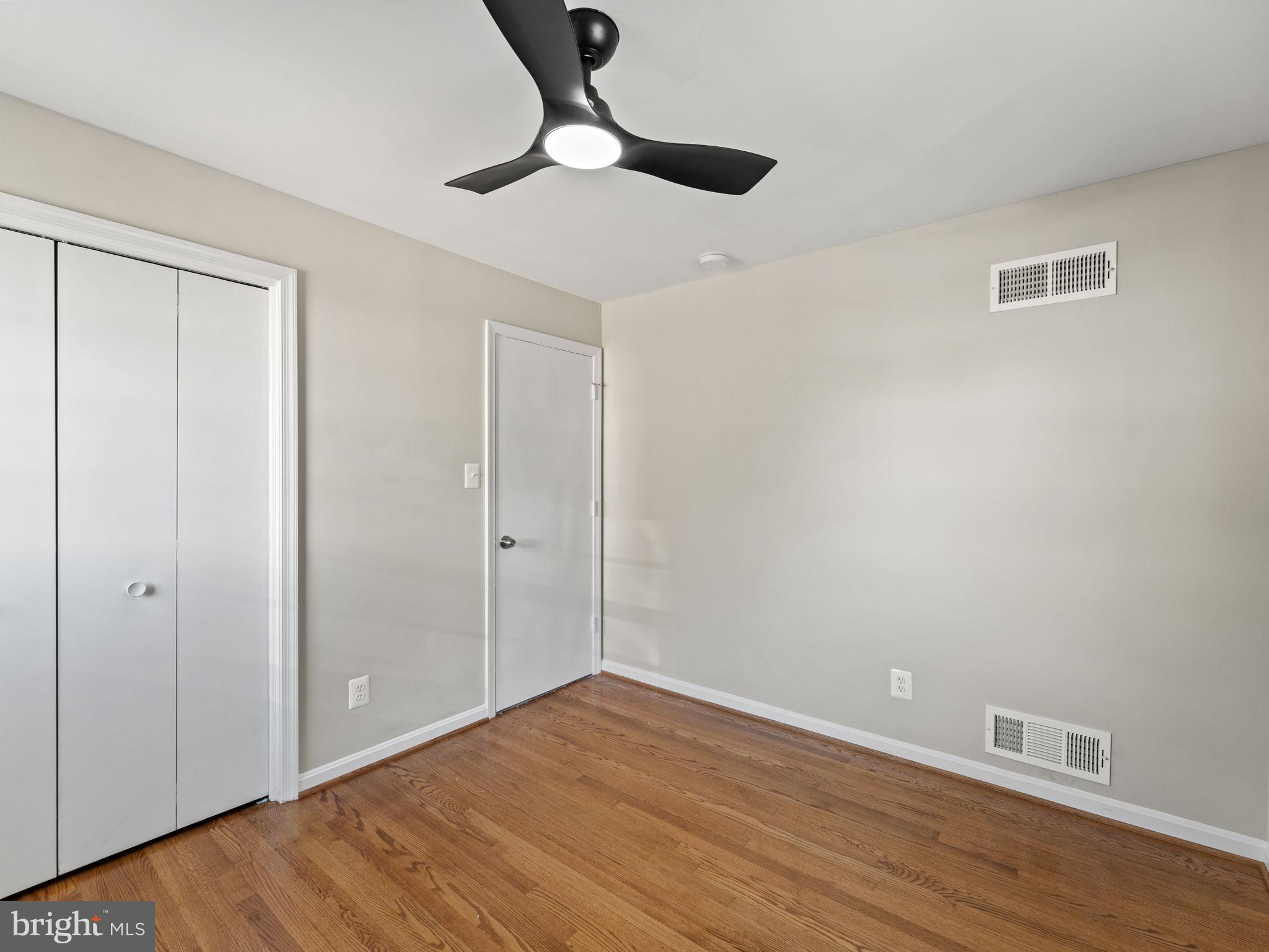 MADISON MANOR - Residential Lease