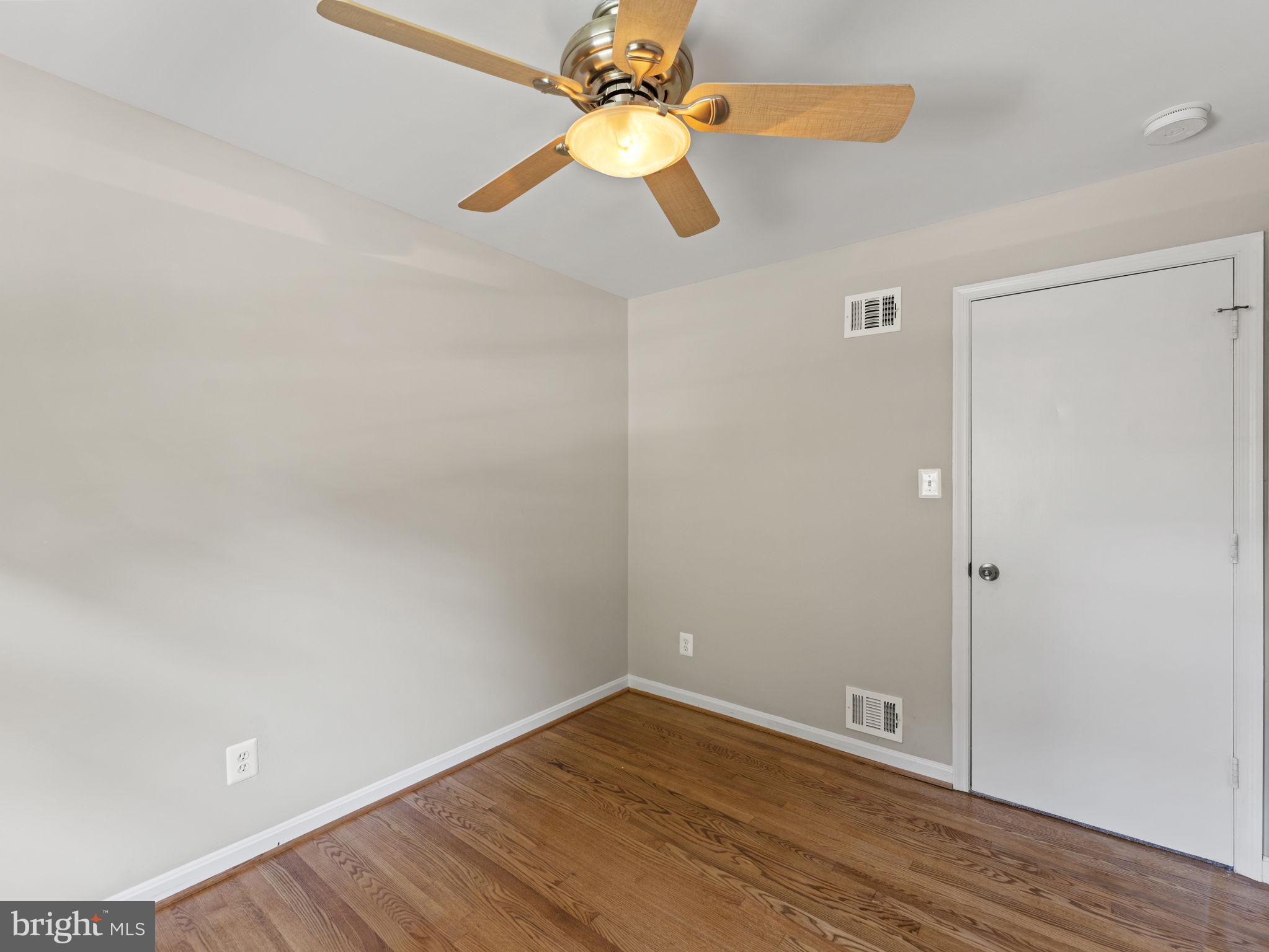 MADISON MANOR - Residential Lease