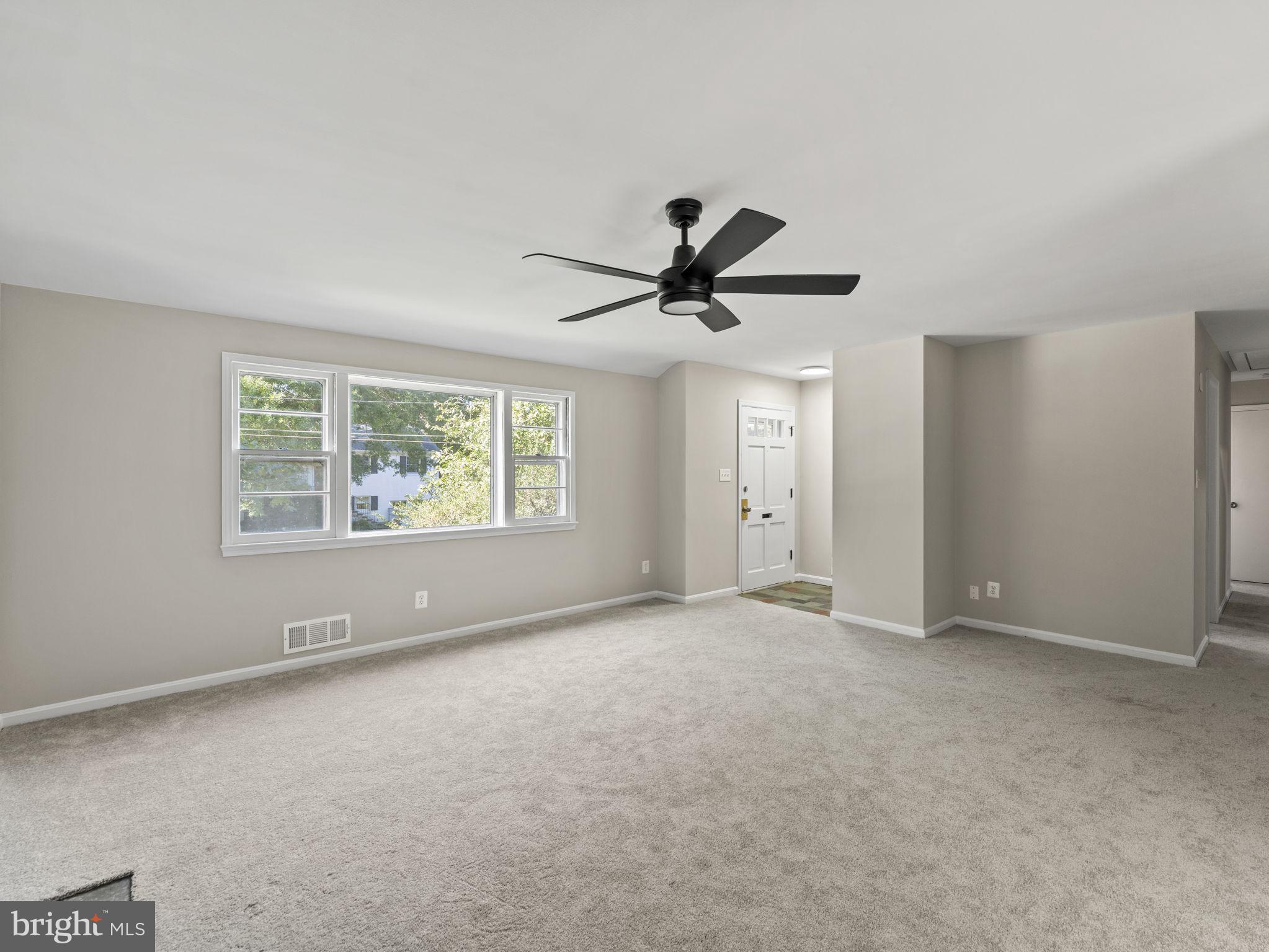 MADISON MANOR - Residential Lease