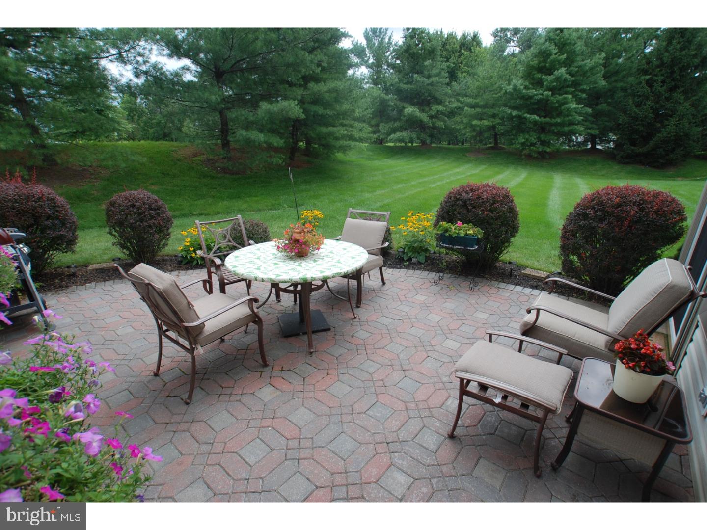 YORKTOWN - Residential