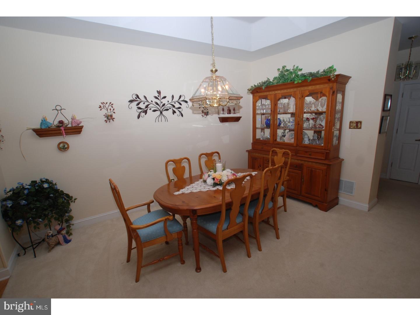 YORKTOWN - Residential