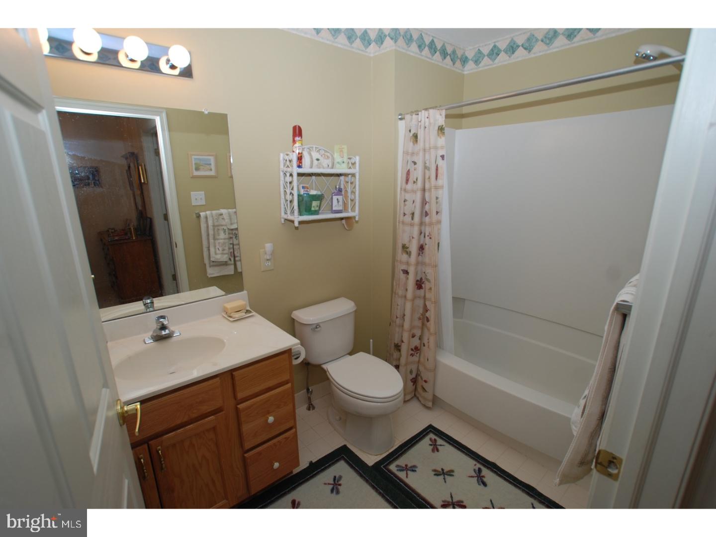 YORKTOWN - Residential