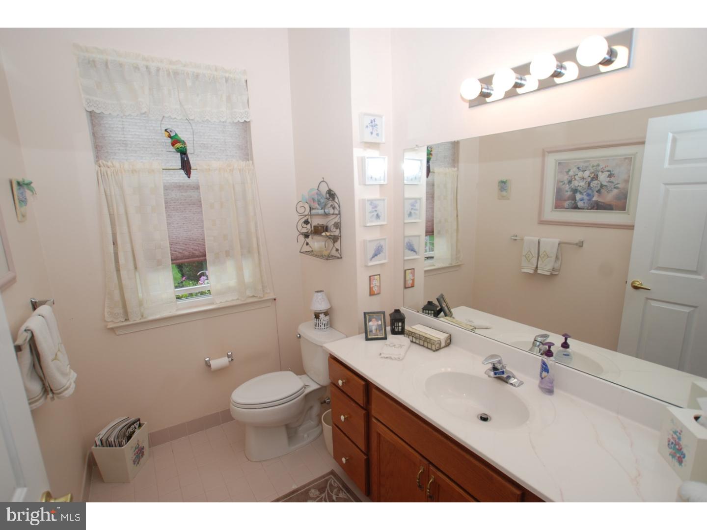 YORKTOWN - Residential