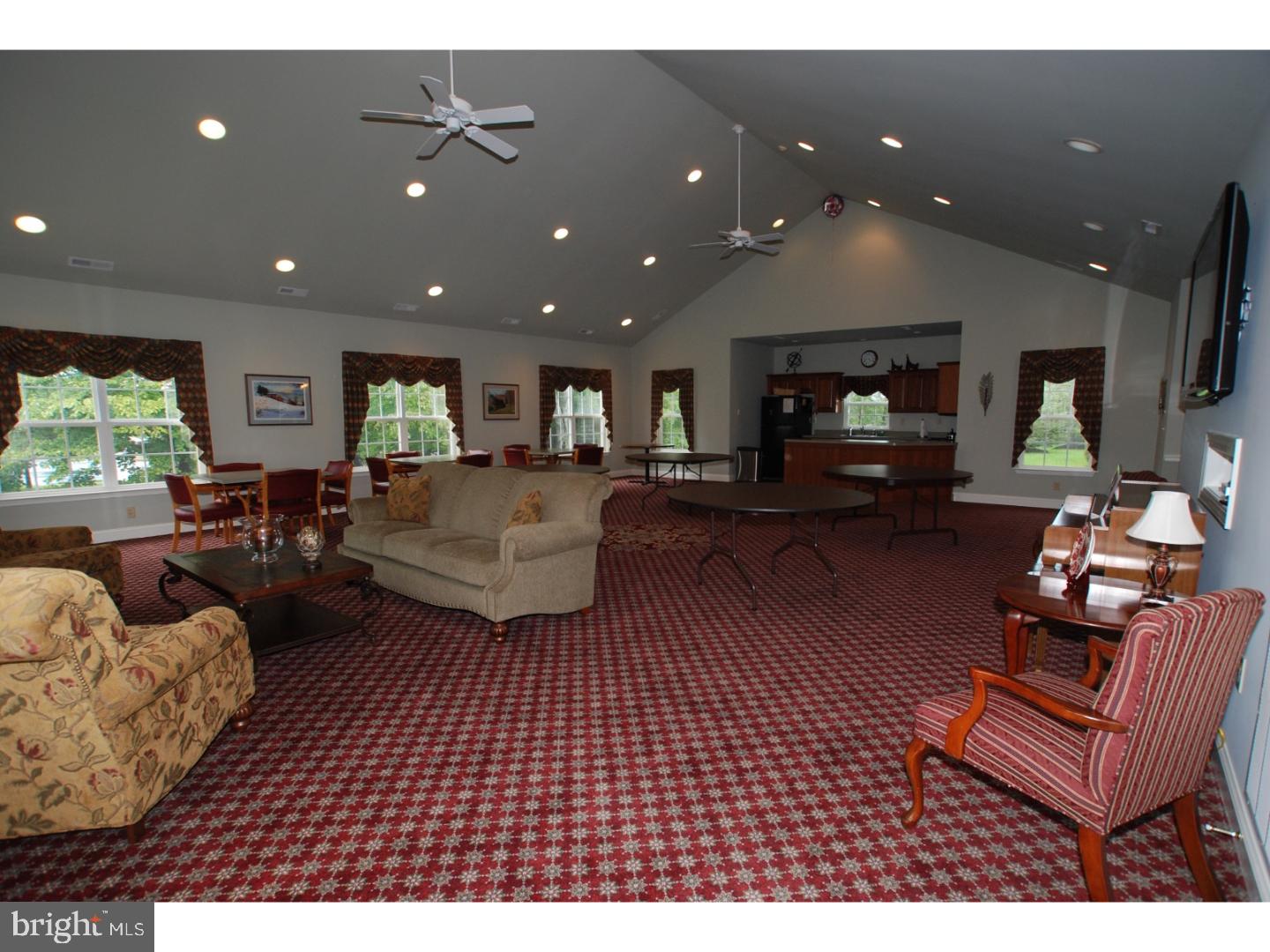 YORKTOWN - Residential