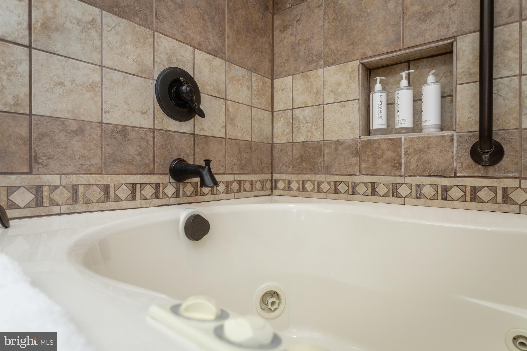 MASSANUTTEN - Residential