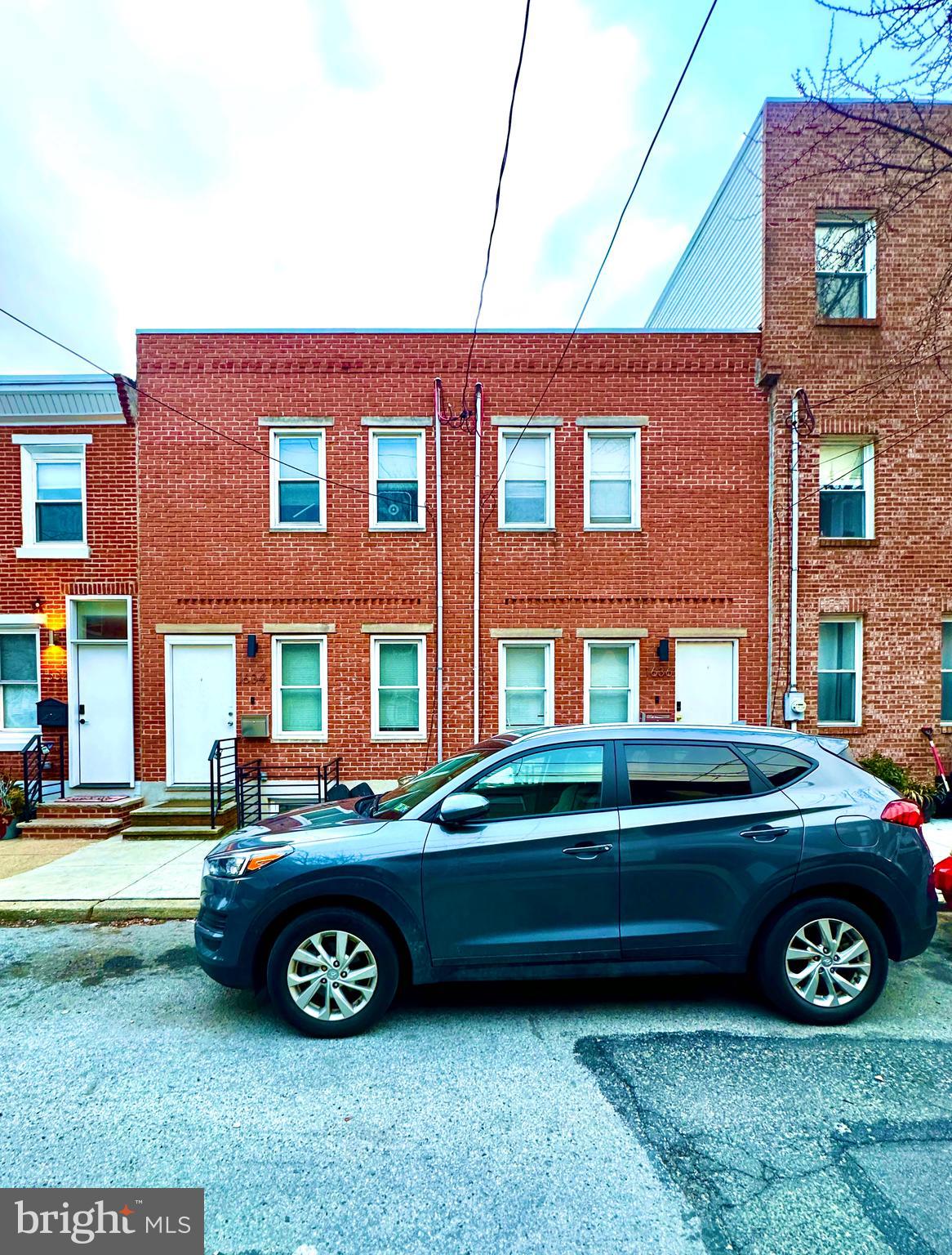 POINT BREEZE - Residential