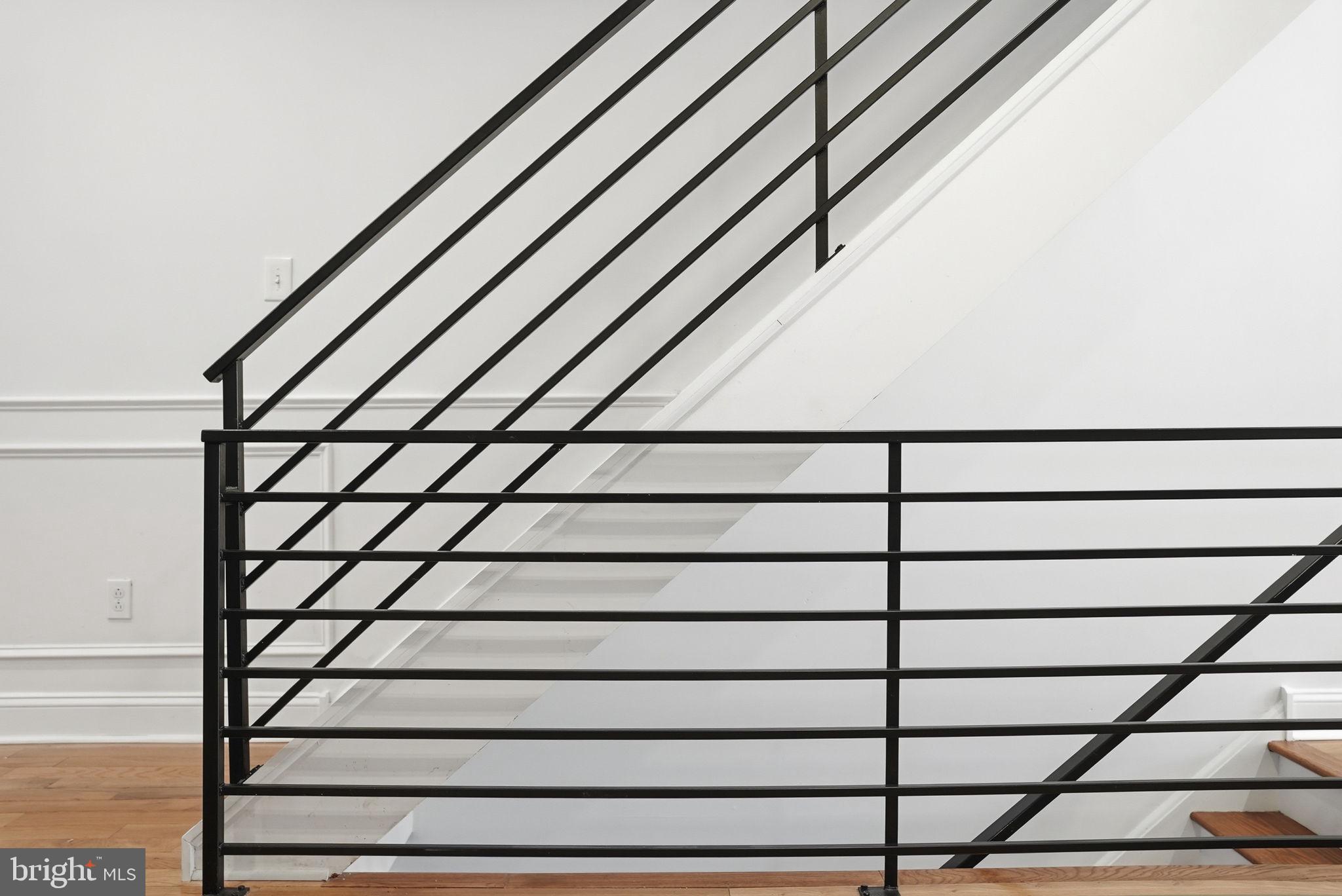 POINT BREEZE - Residential