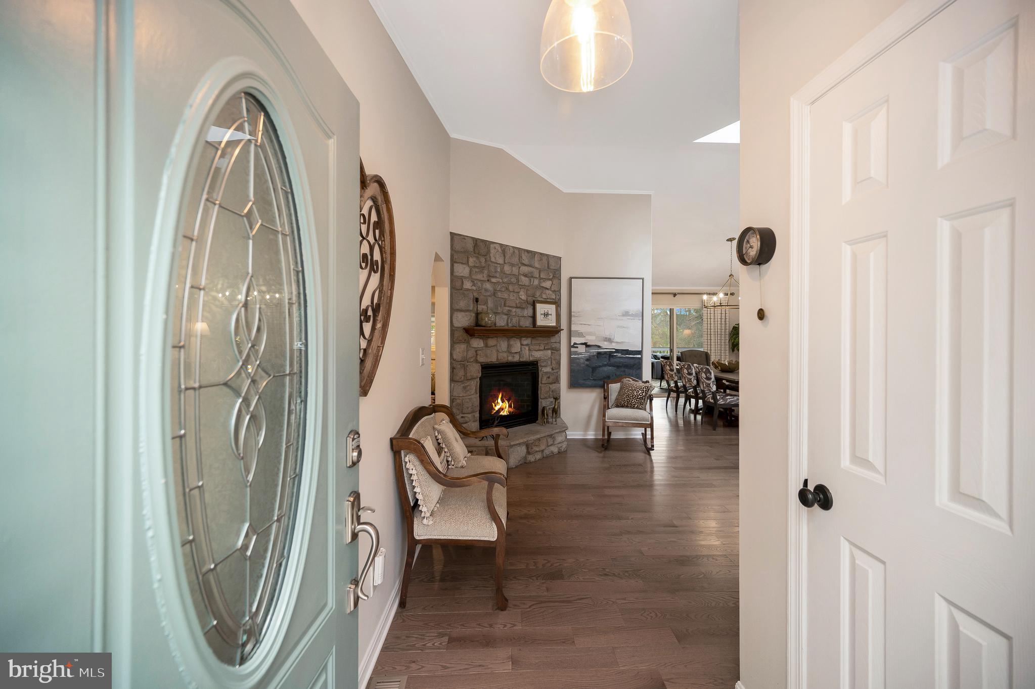 323 STRATFORD CIRCLE