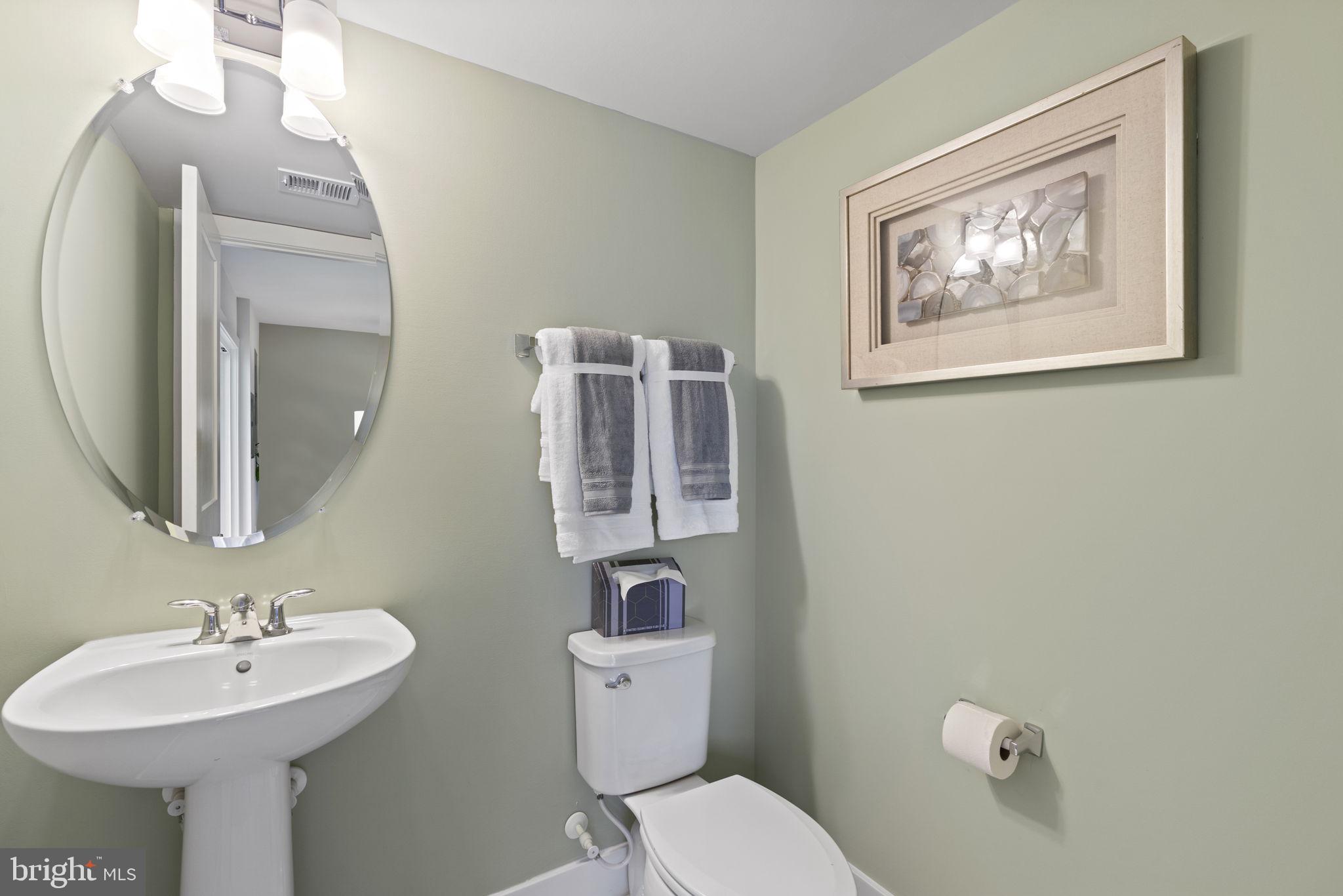 BRADLEY SQUARE - Residential