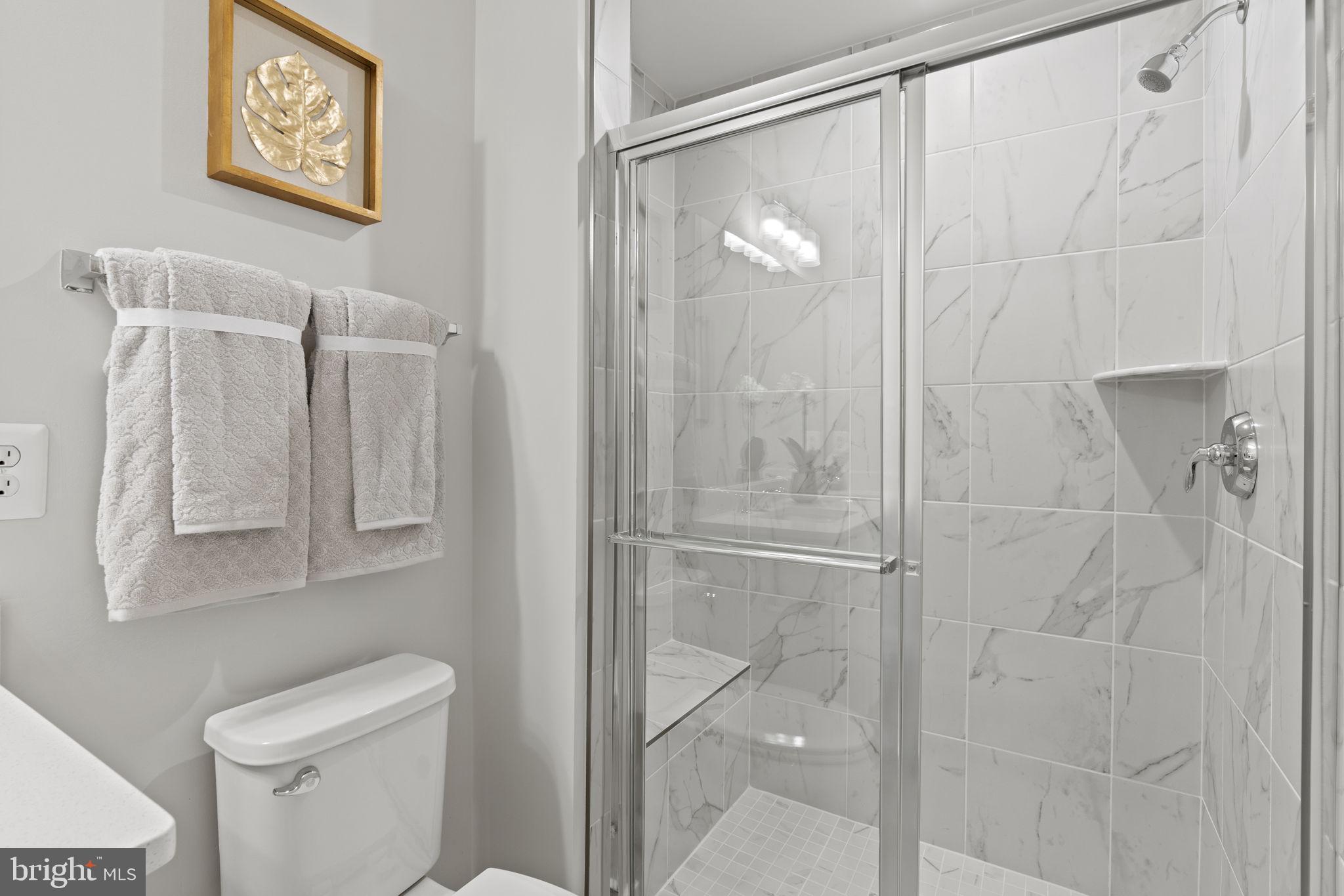 BRADLEY SQUARE - Residential