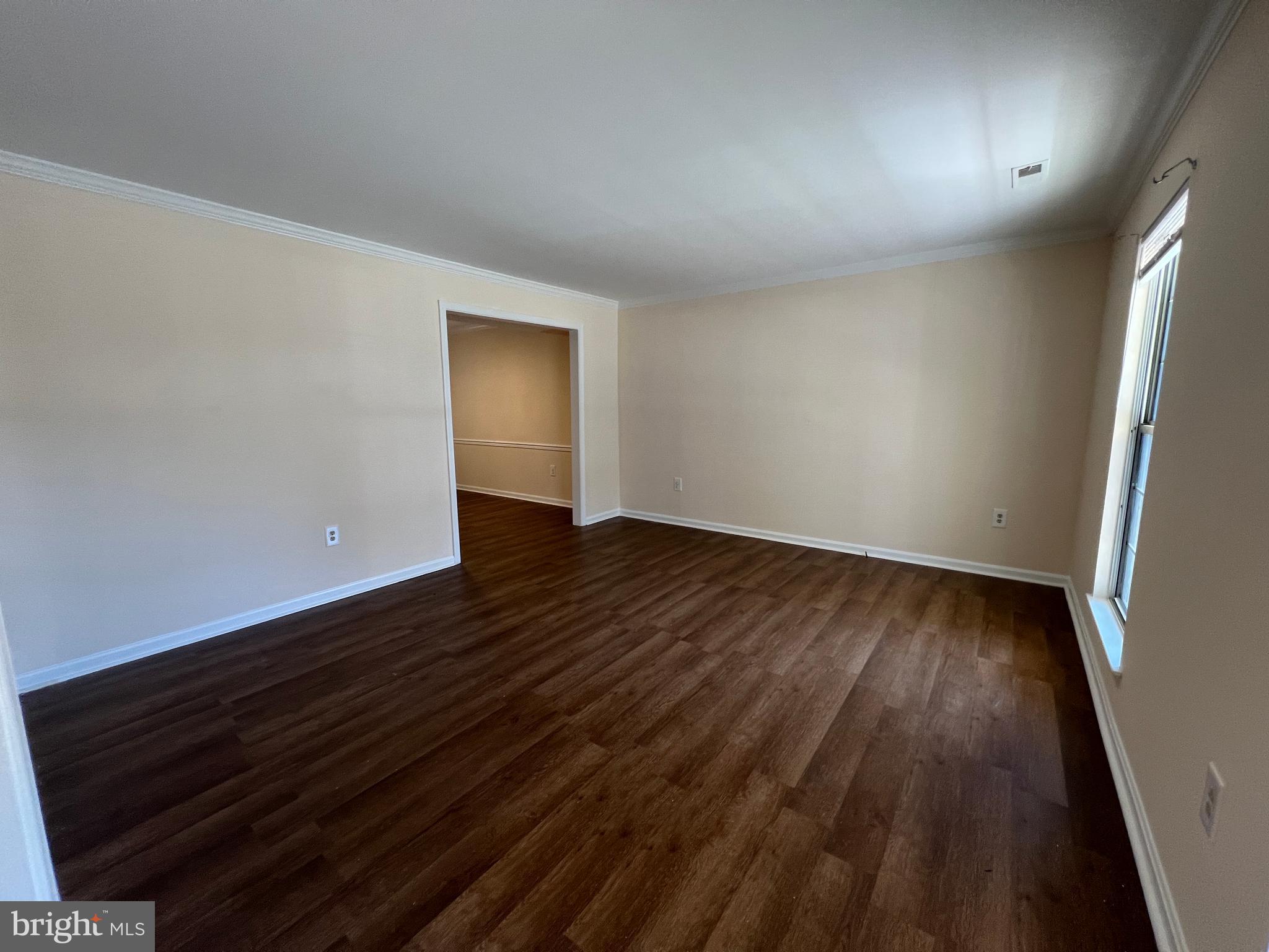 HAMPSHIRE - Residential Lease