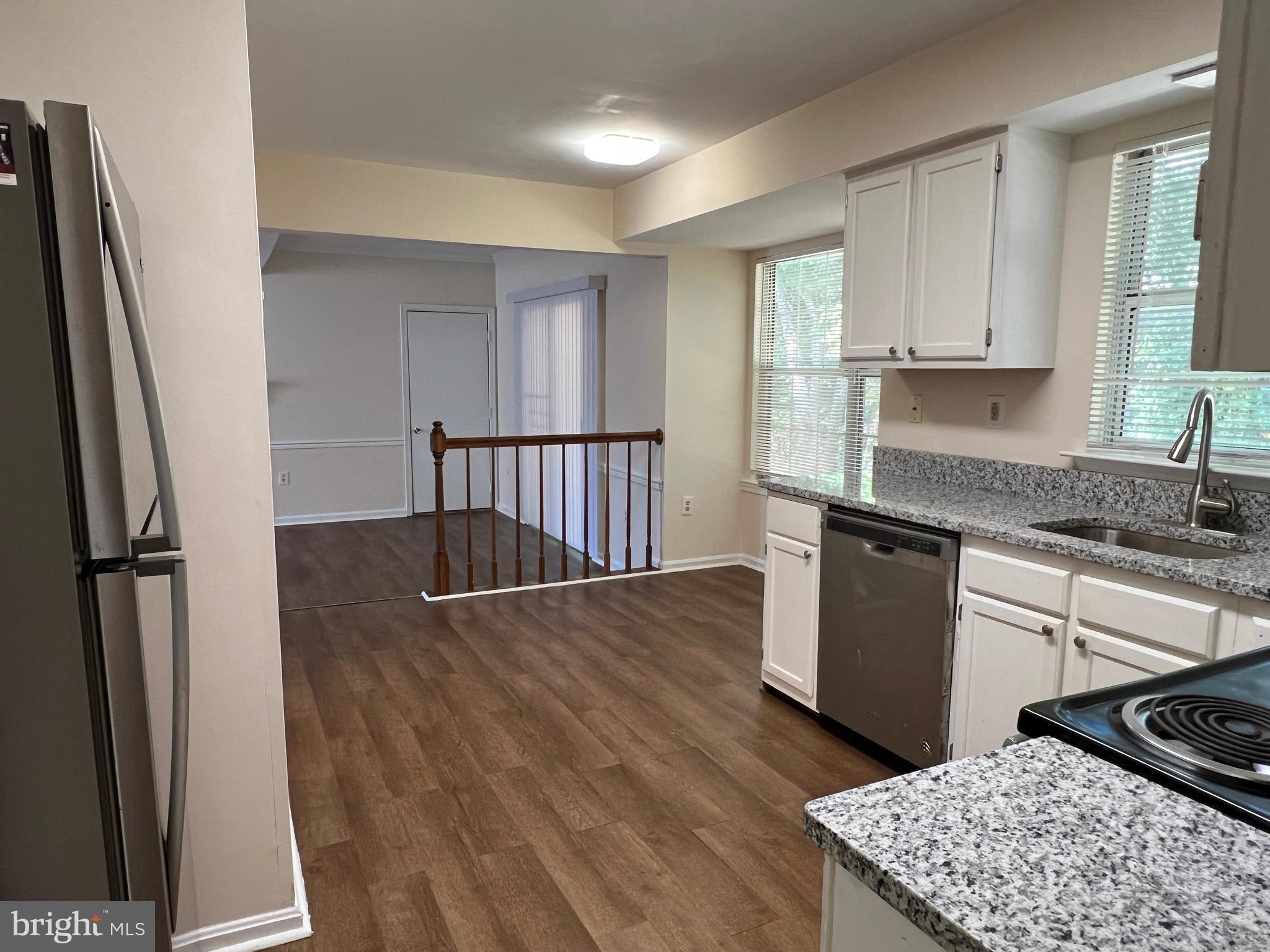 HAMPSHIRE - Residential Lease