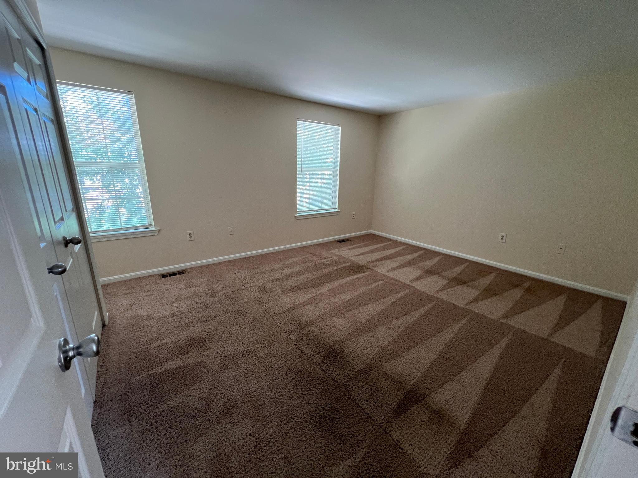 HAMPSHIRE - Residential Lease