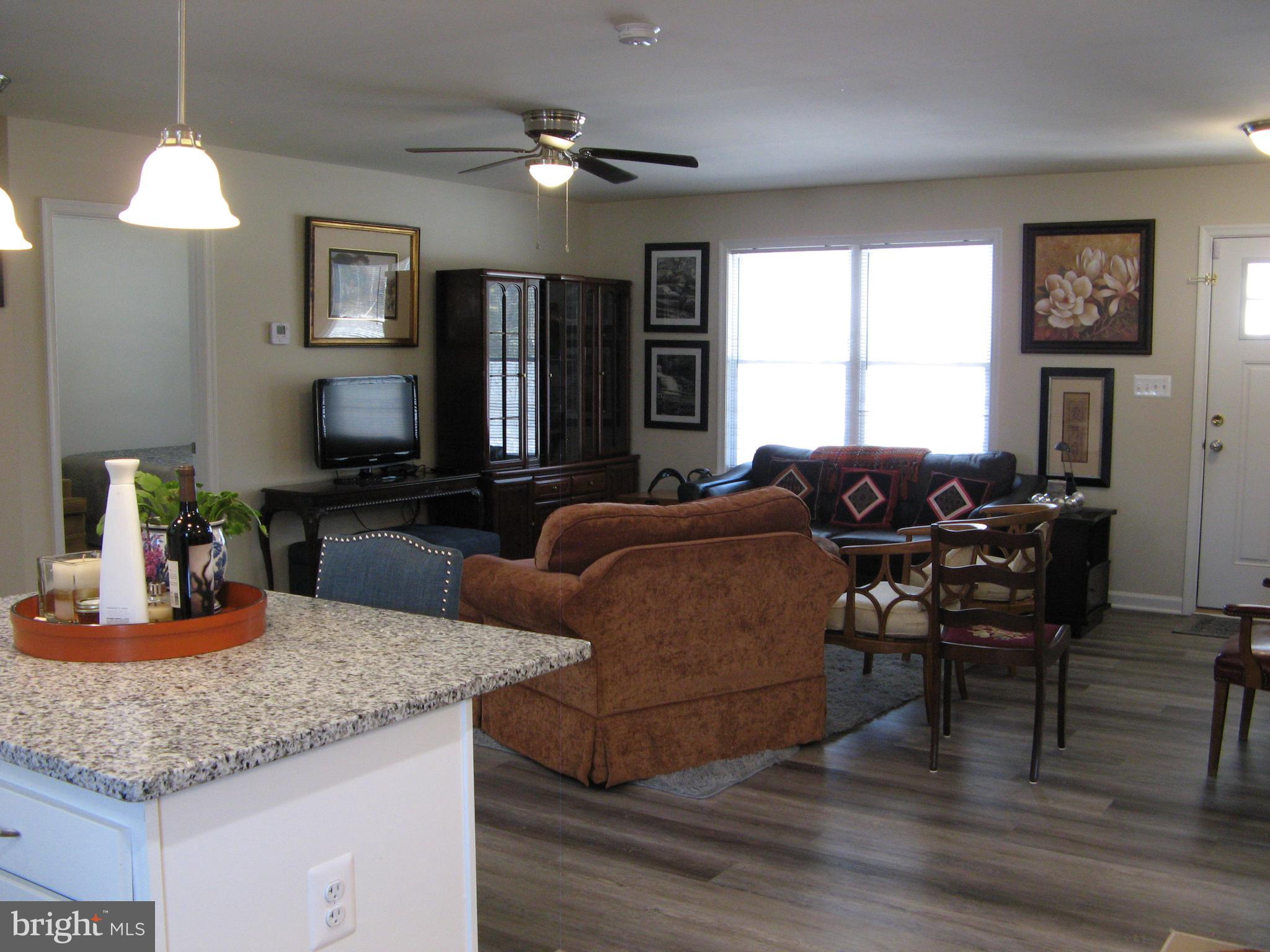 BERKLEY BEACH - Residential