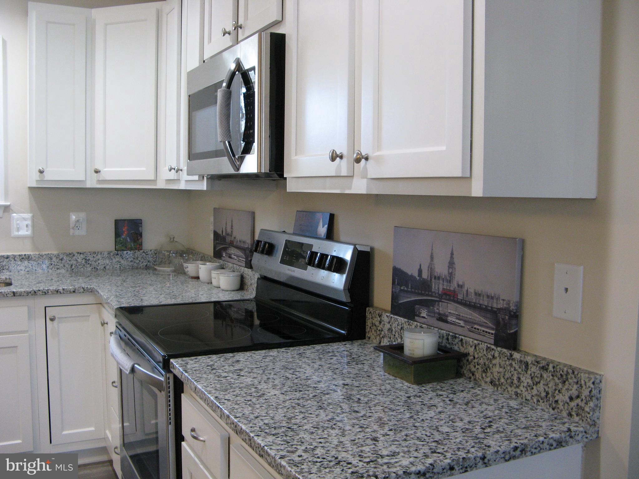 BERKLEY BEACH - Residential