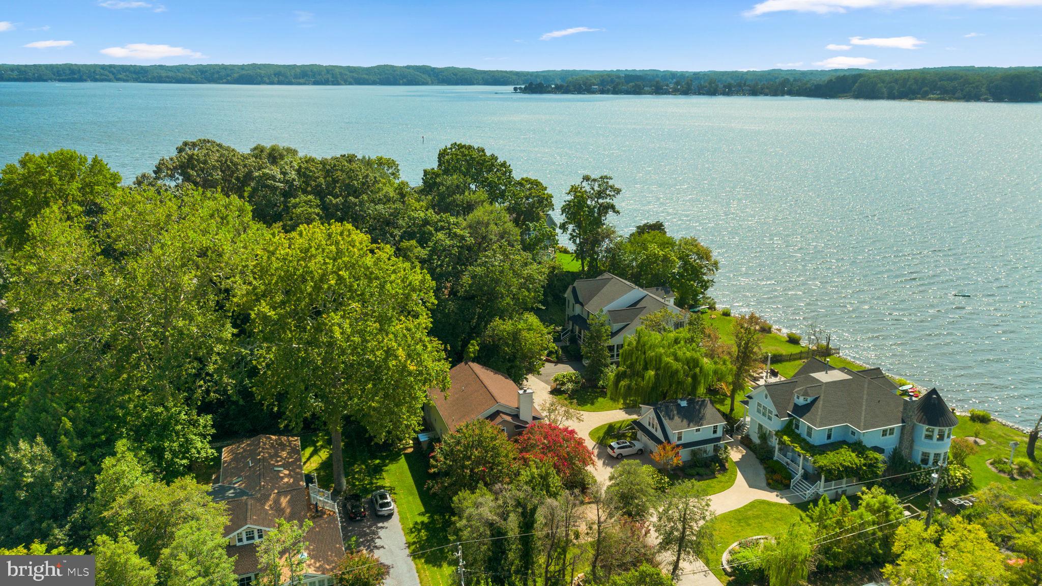 7 RIVERVIEW ROAD