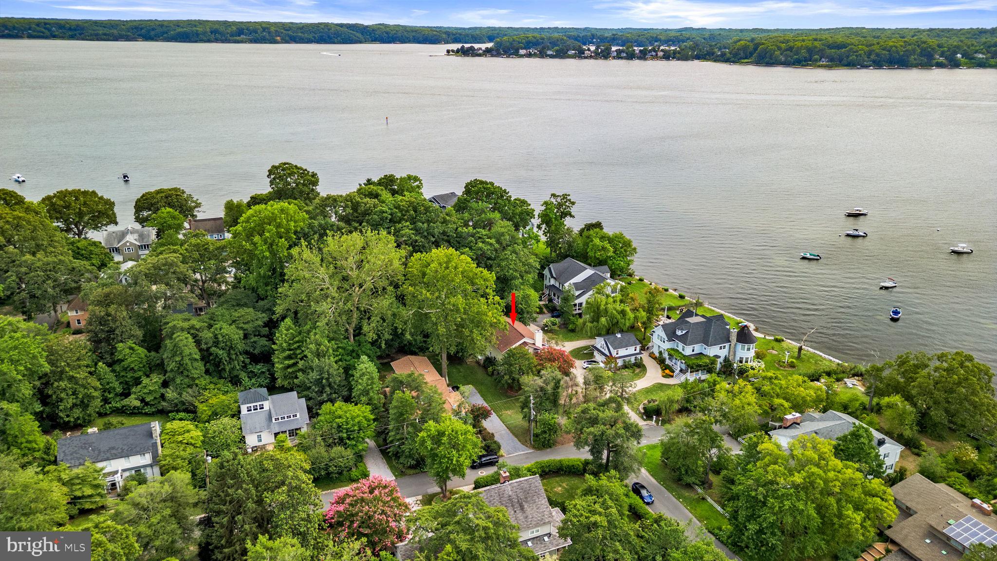 7 RIVERVIEW ROAD