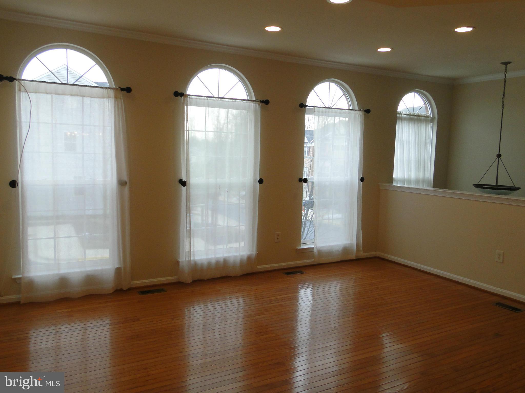 HEATHER GLEN MANOR - Residential Lease