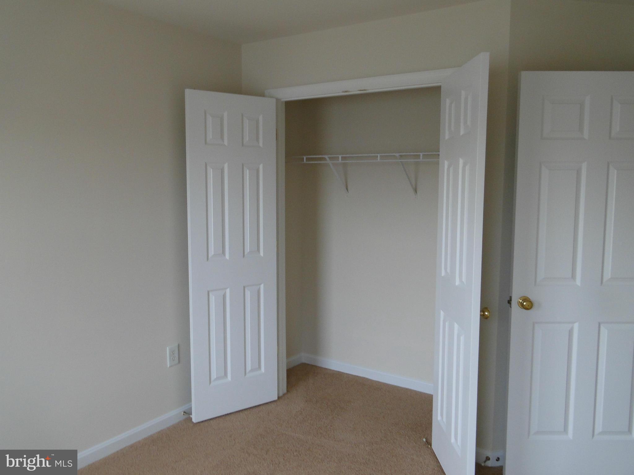 HEATHER GLEN MANOR - Residential Lease