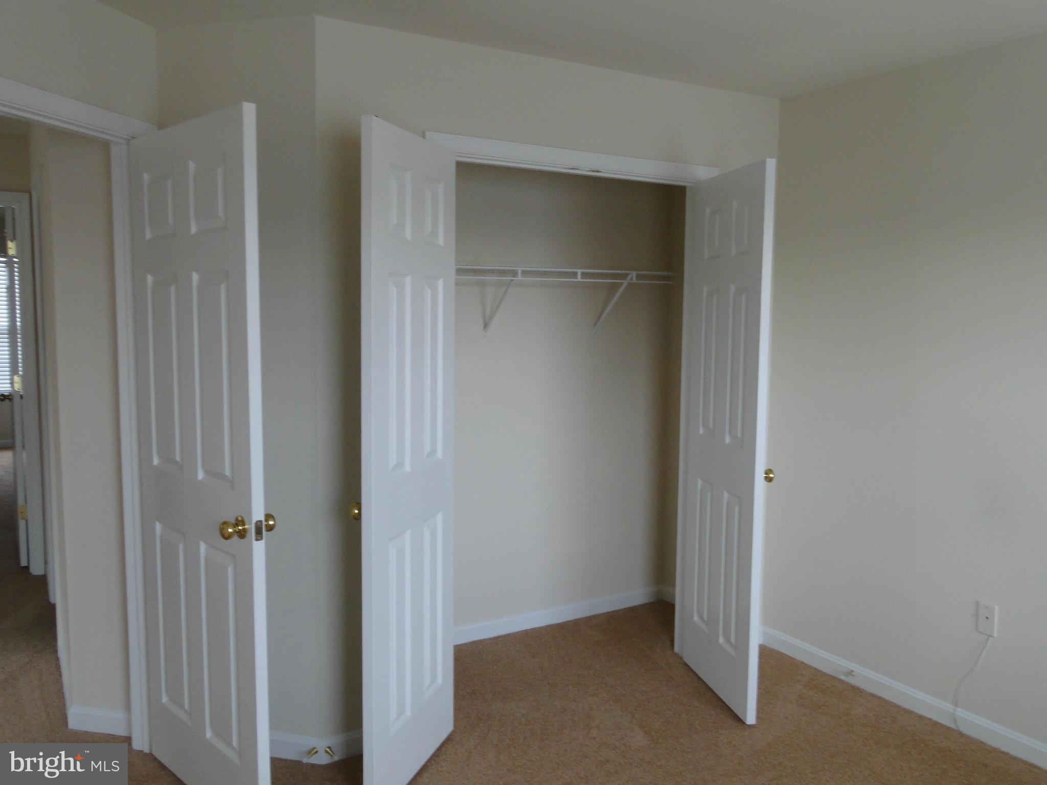 HEATHER GLEN MANOR - Residential Lease