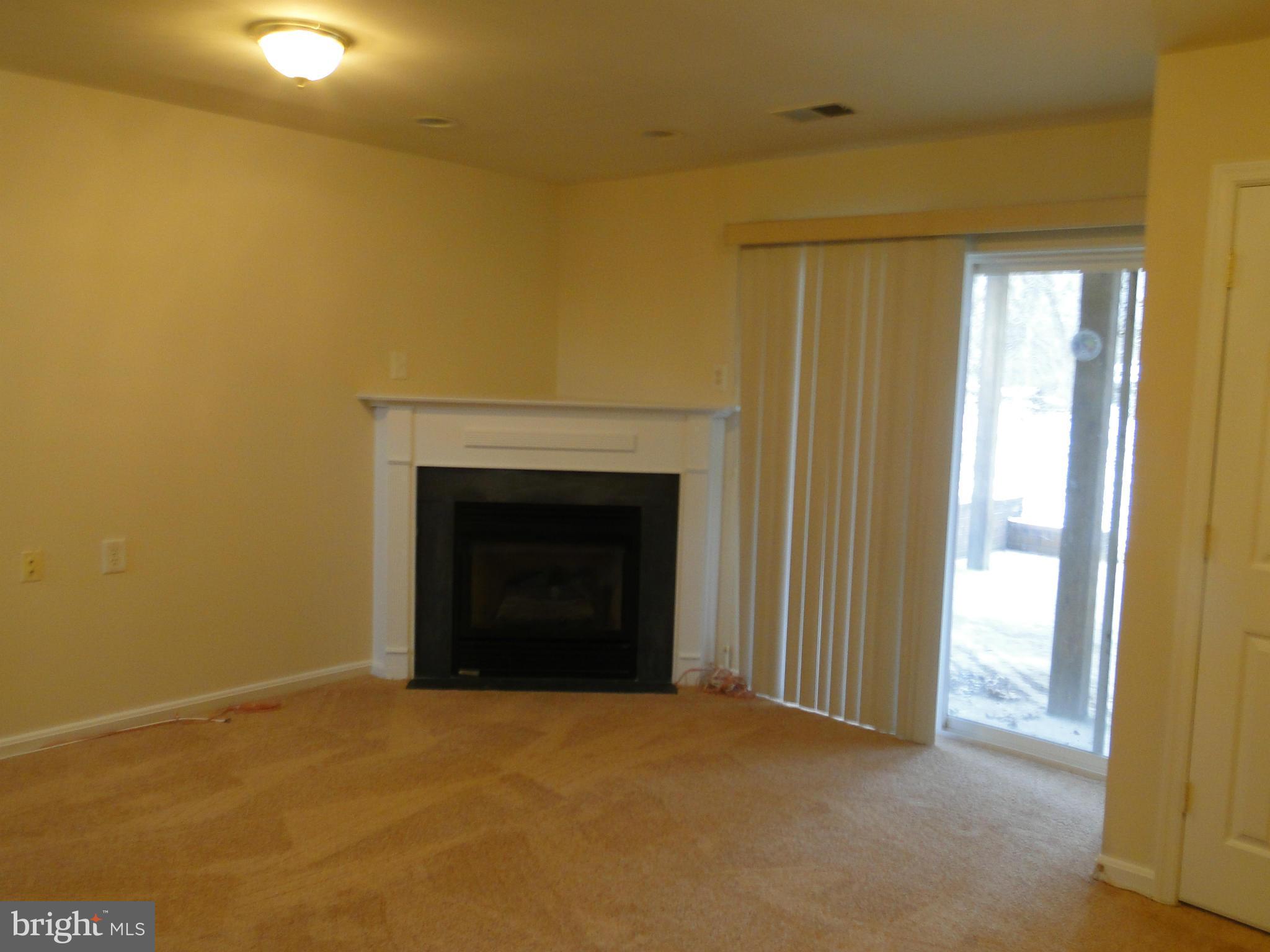 HEATHER GLEN MANOR - Residential Lease