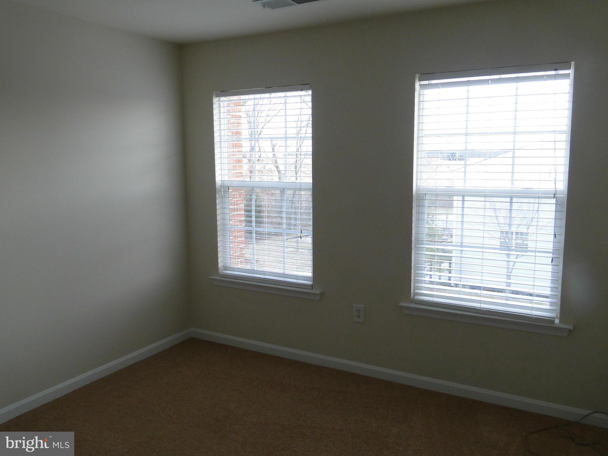 HEATHER GLEN MANOR - Residential Lease