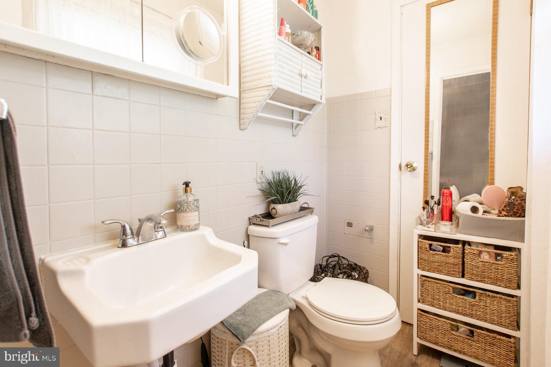 LAKEVIEW - Residential